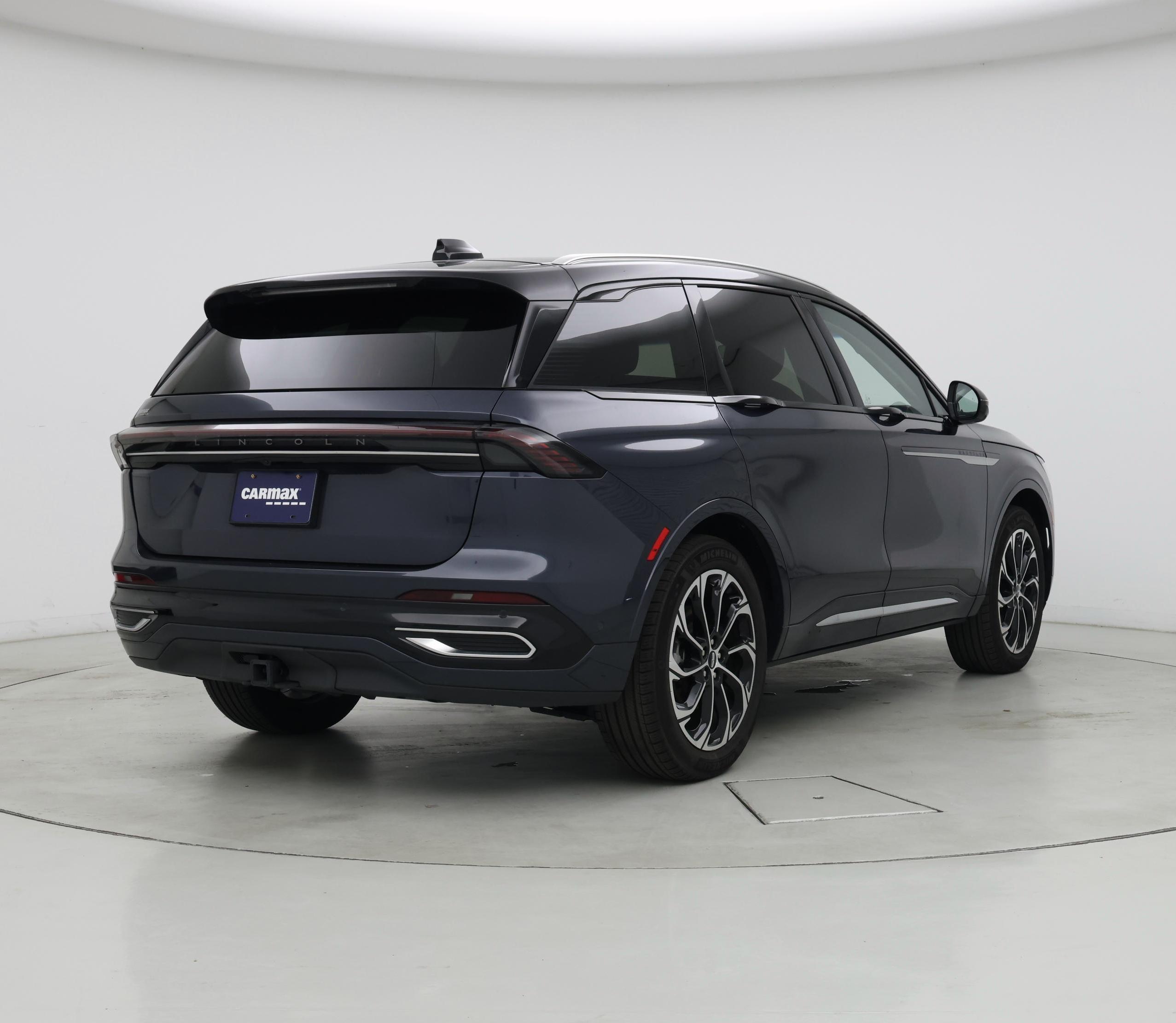 Thumbnail: 2024 Lincoln Nautilus - 8