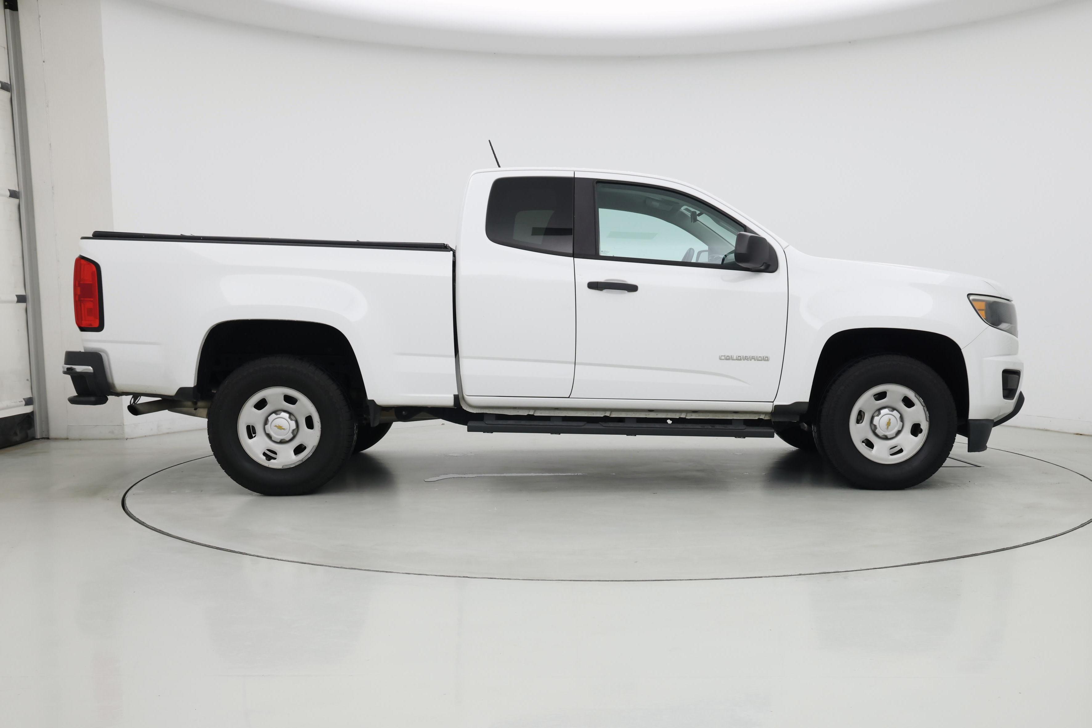 Thumbnail: 2017 Chevrolet Colorado - 7