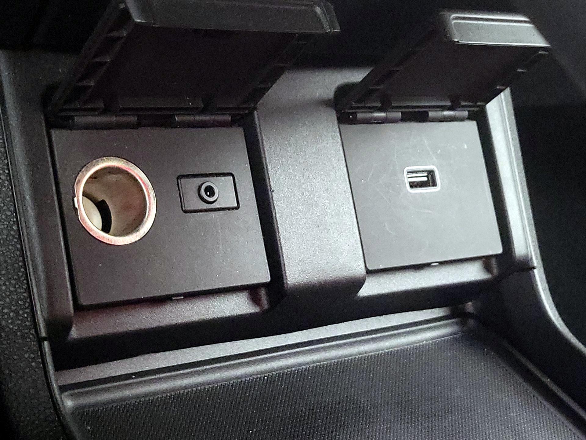 Thumbnail: 2021 Acura RDX - 18