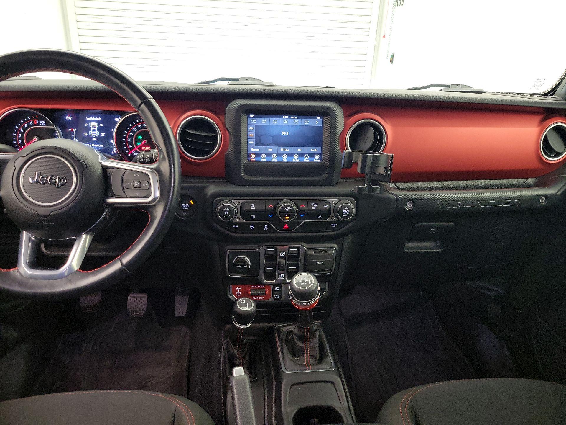 Thumbnail: 2021 Jeep Wrangler - 9