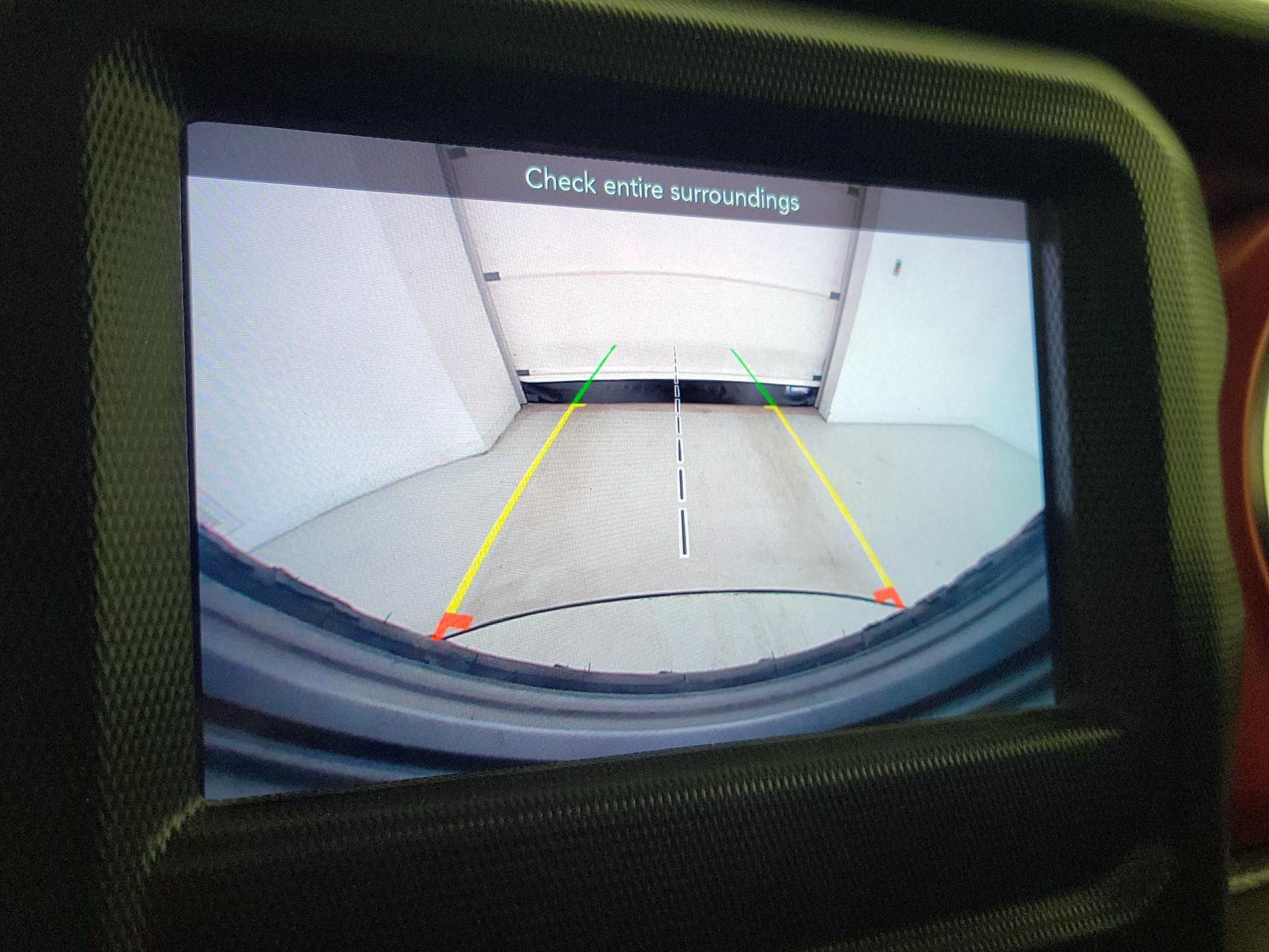 Thumbnail: 2021 Jeep Wrangler - 14