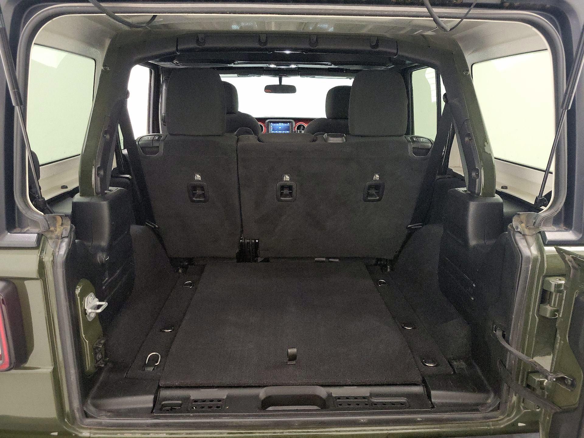 Thumbnail: 2021 Jeep Wrangler - 20