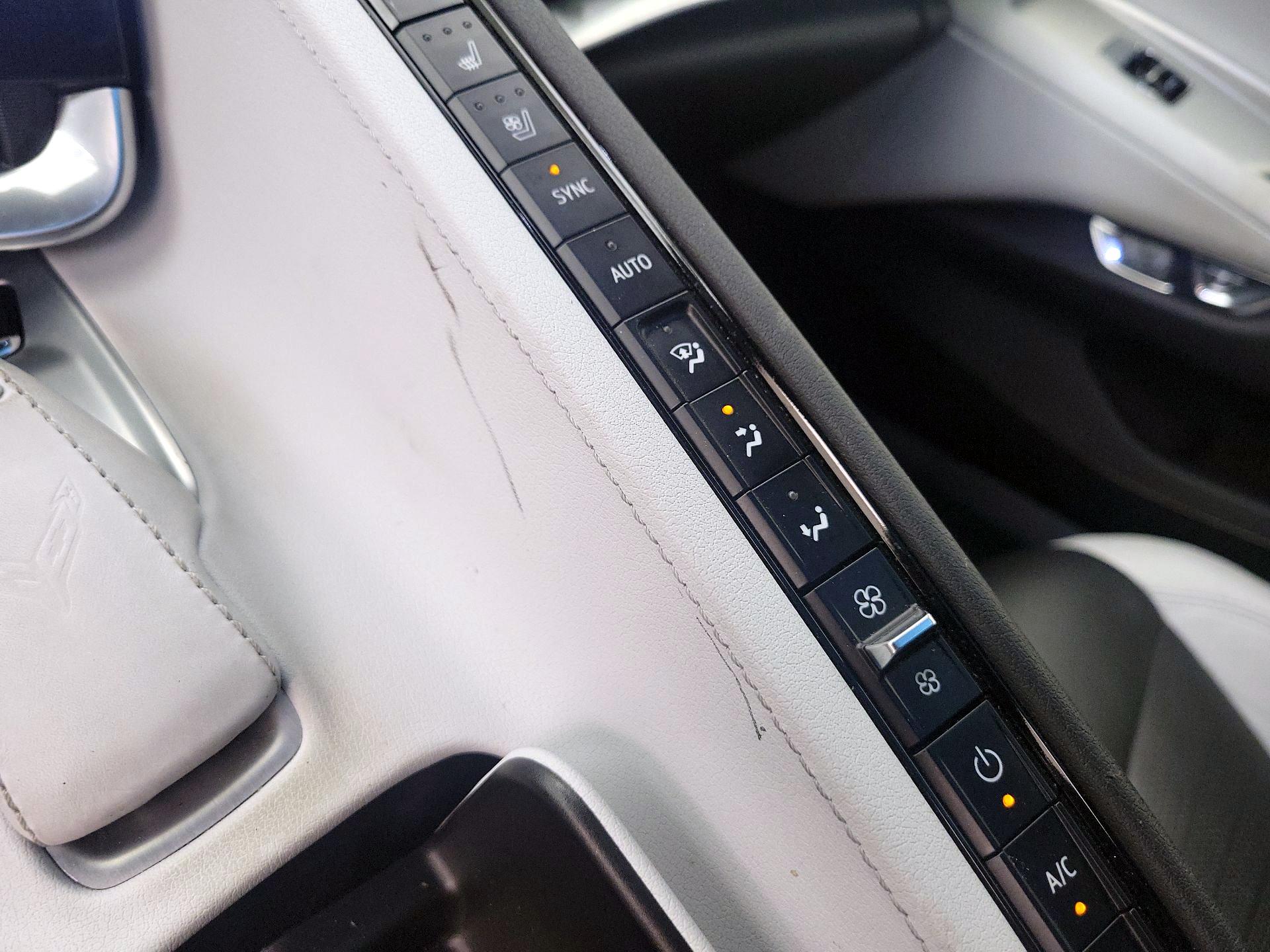 Thumbnail: 2023 Chevrolet Corvette - 16