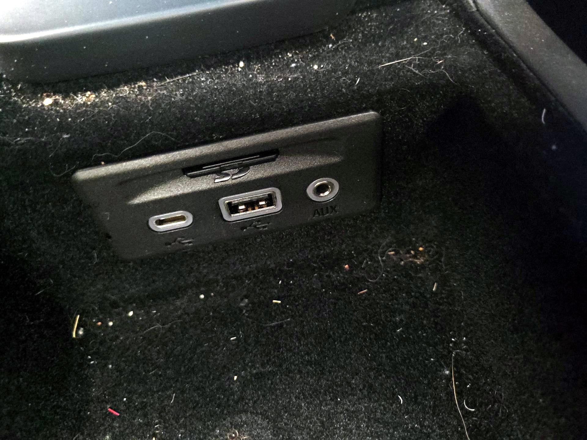 Thumbnail: 2023 Chevrolet Corvette - 18