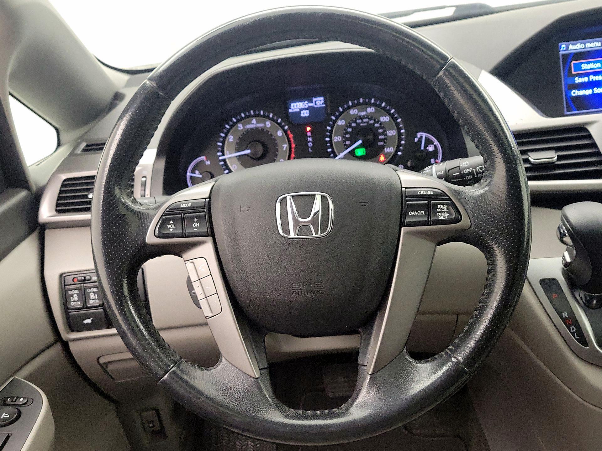 Thumbnail: 2016 Honda Odyssey - 10