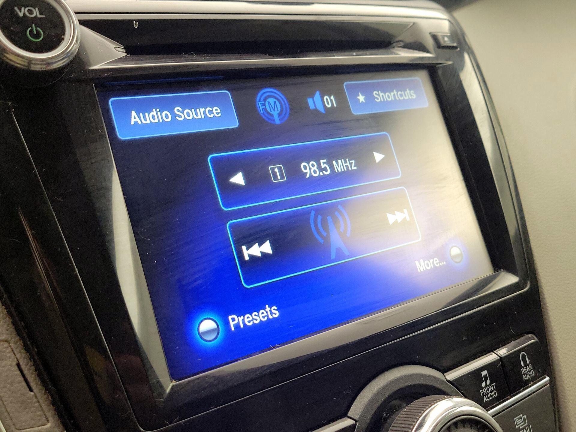 Thumbnail: 2016 Honda Odyssey - 15