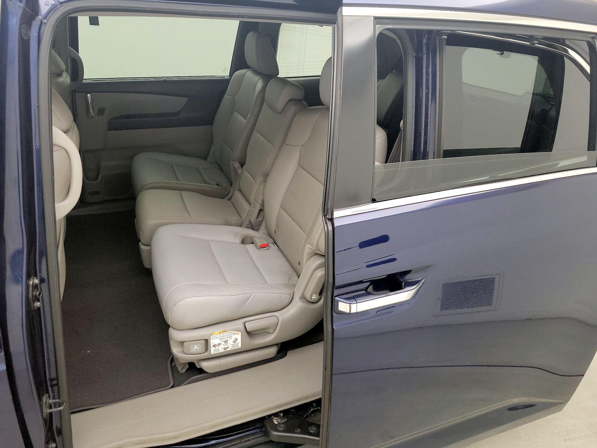 Thumbnail: 2016 Honda Odyssey - 20