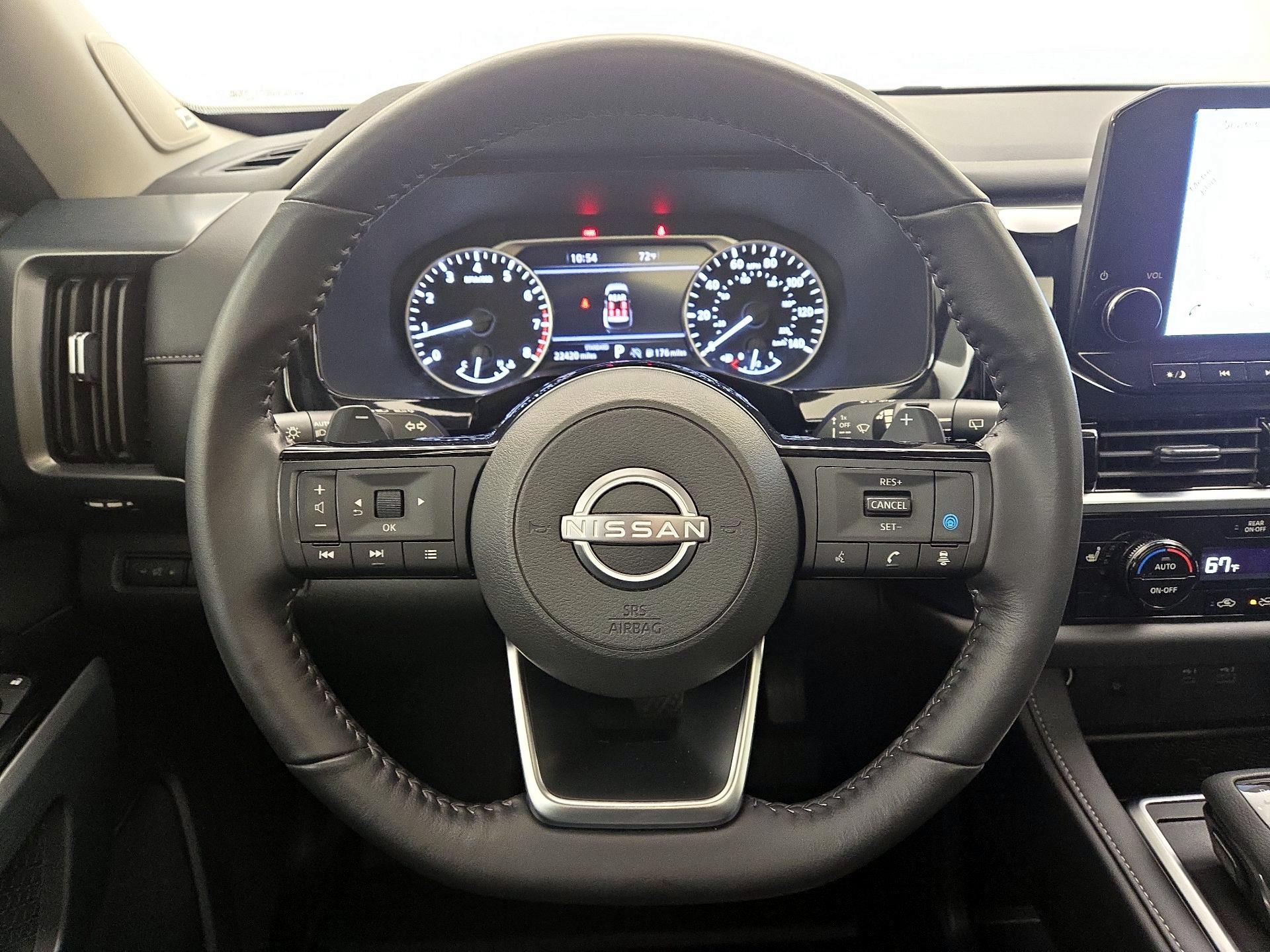 Thumbnail: 2024 Nissan Pathfinder - 10