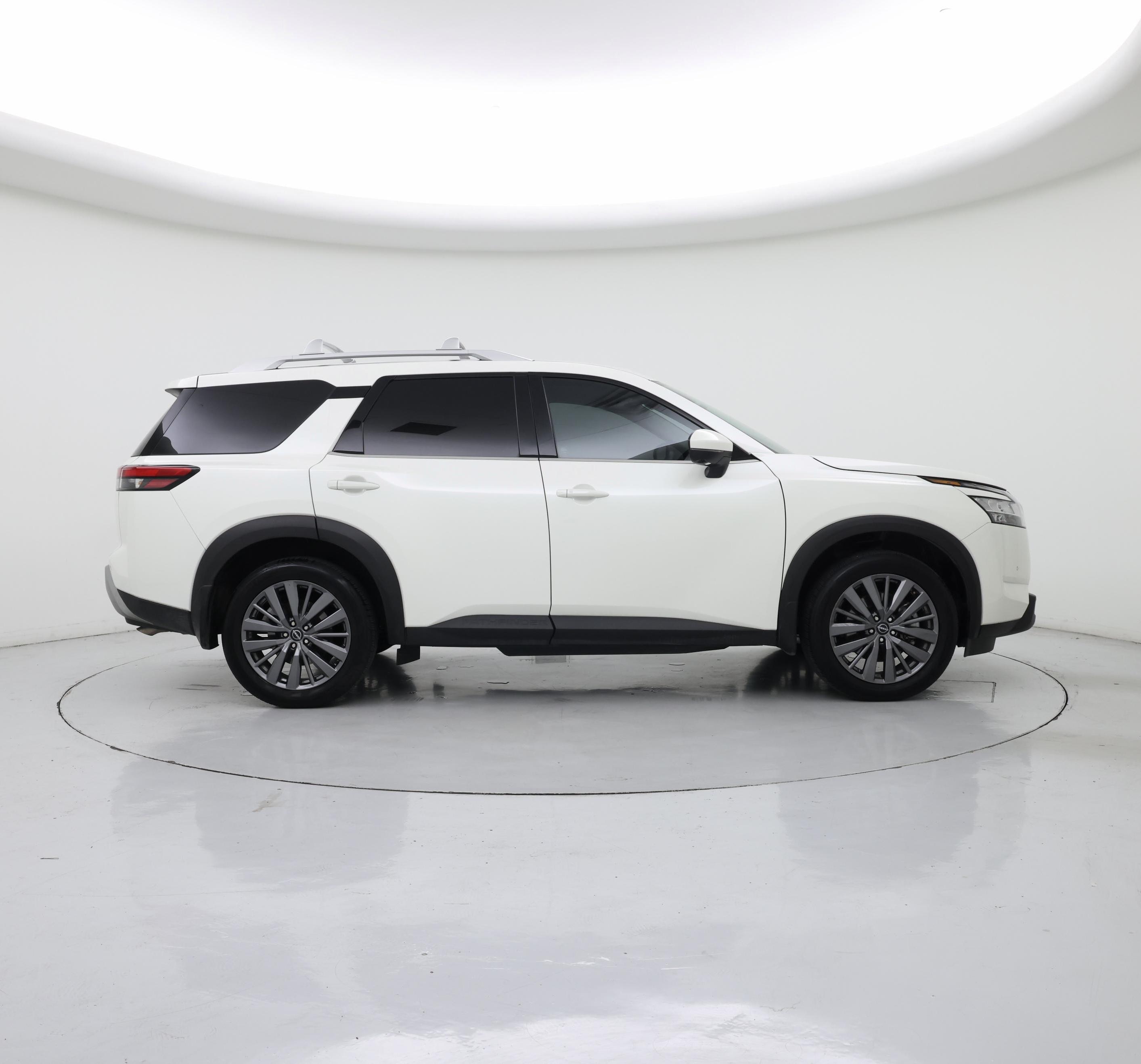 Thumbnail: 2024 Nissan Pathfinder - 7