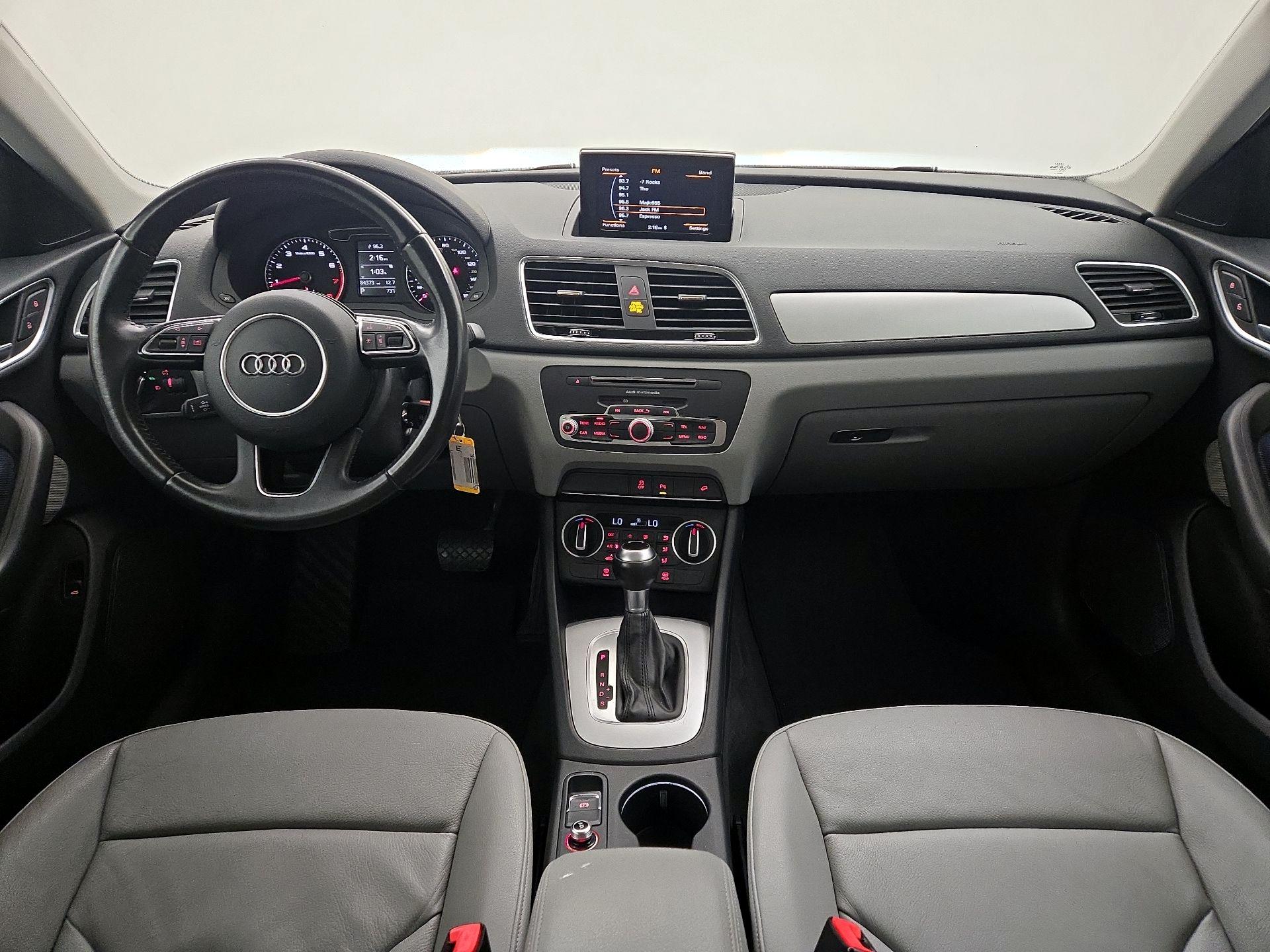 Thumbnail: 2017 Audi Q3 - 9