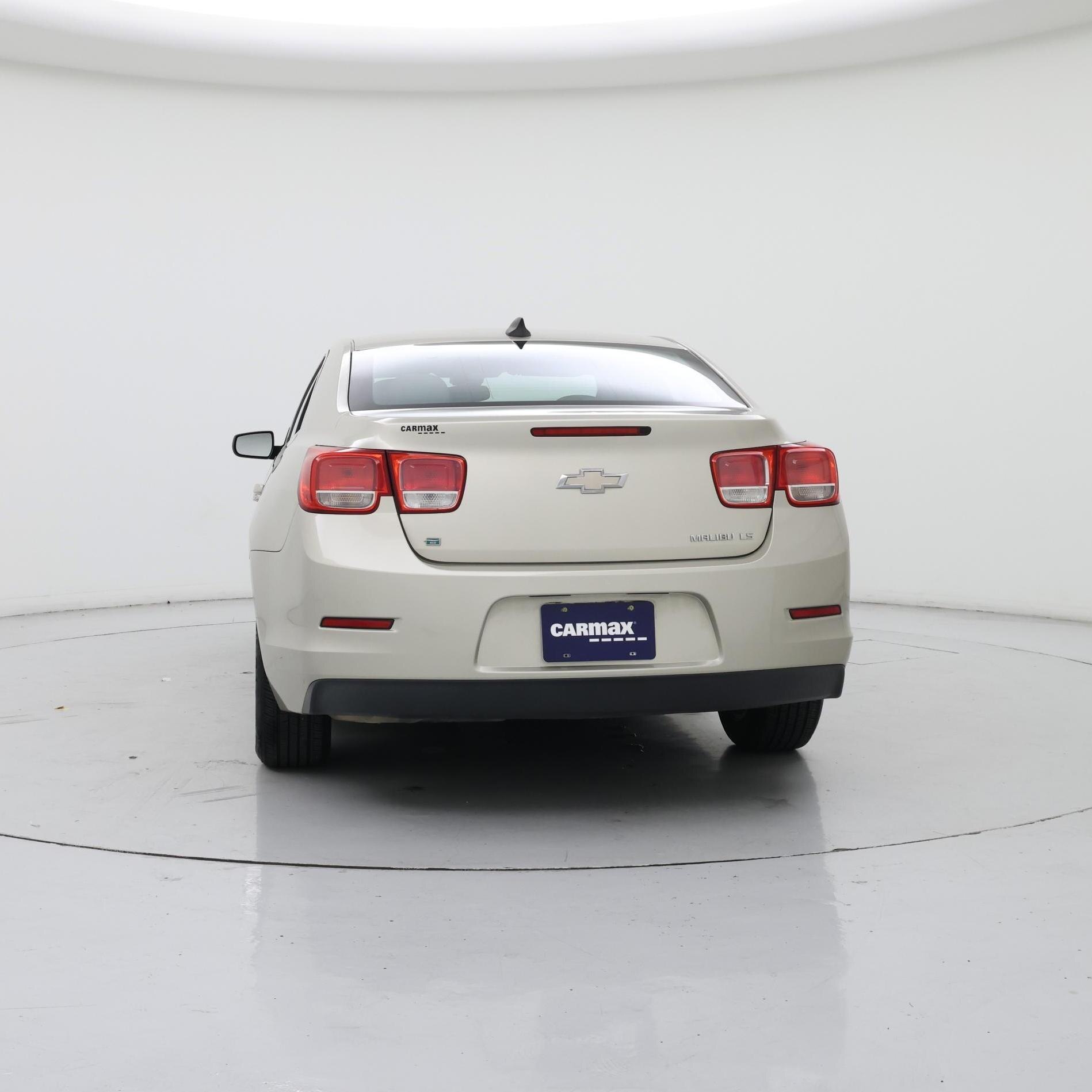 Thumbnail: 2015 Chevrolet Malibu - 6