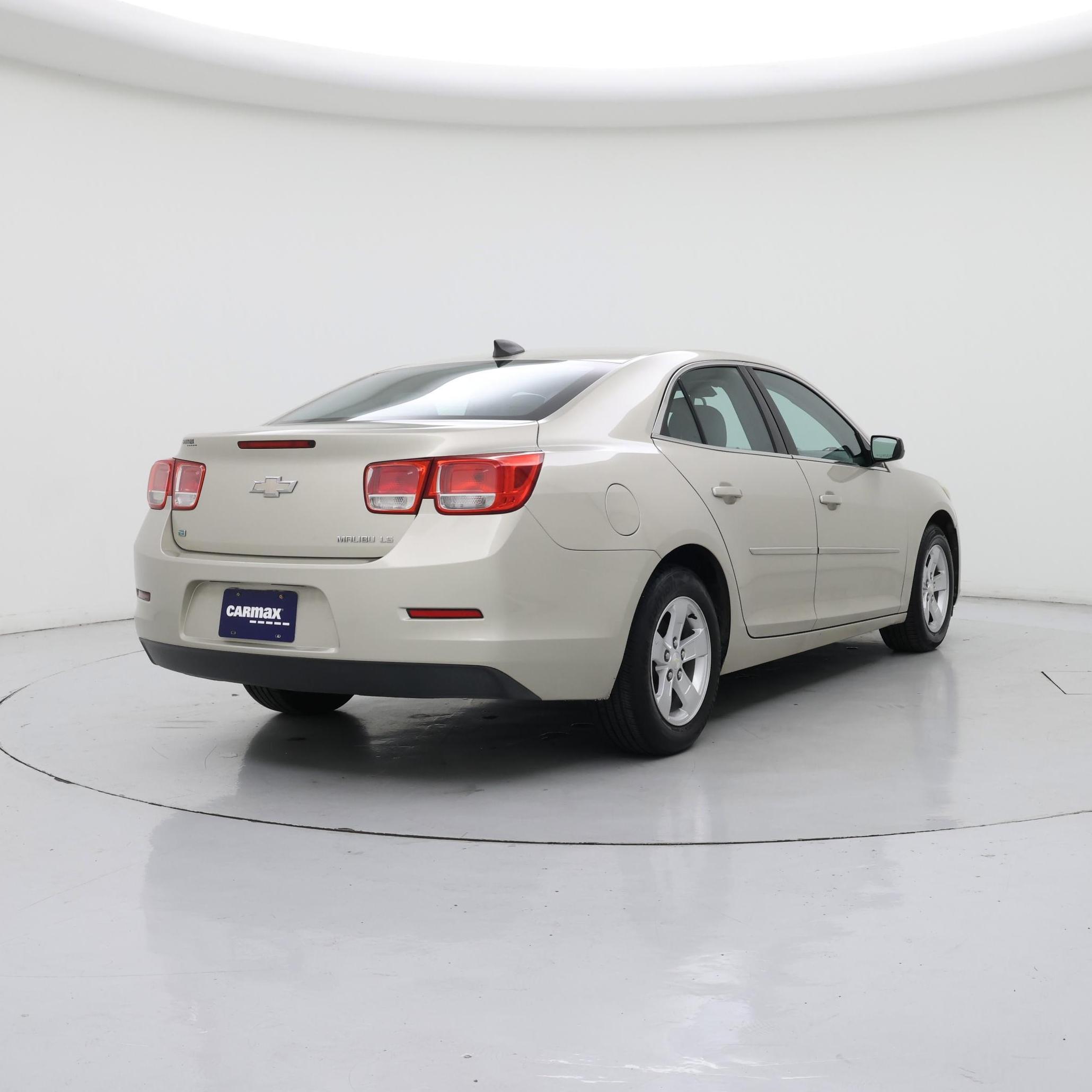 Thumbnail: 2015 Chevrolet Malibu - 8