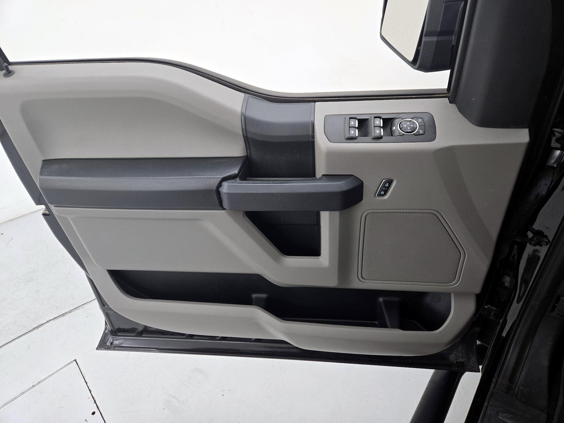 Thumbnail: 2020 Ford F-150 - 12