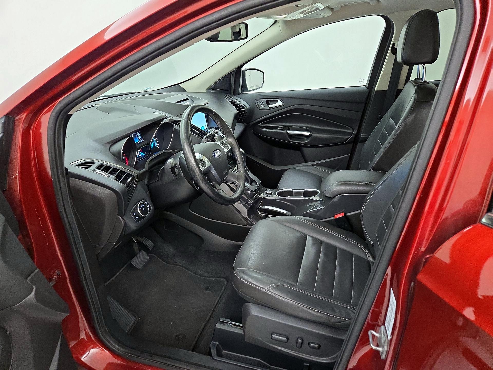 Thumbnail: 2016 Ford Escape - 11