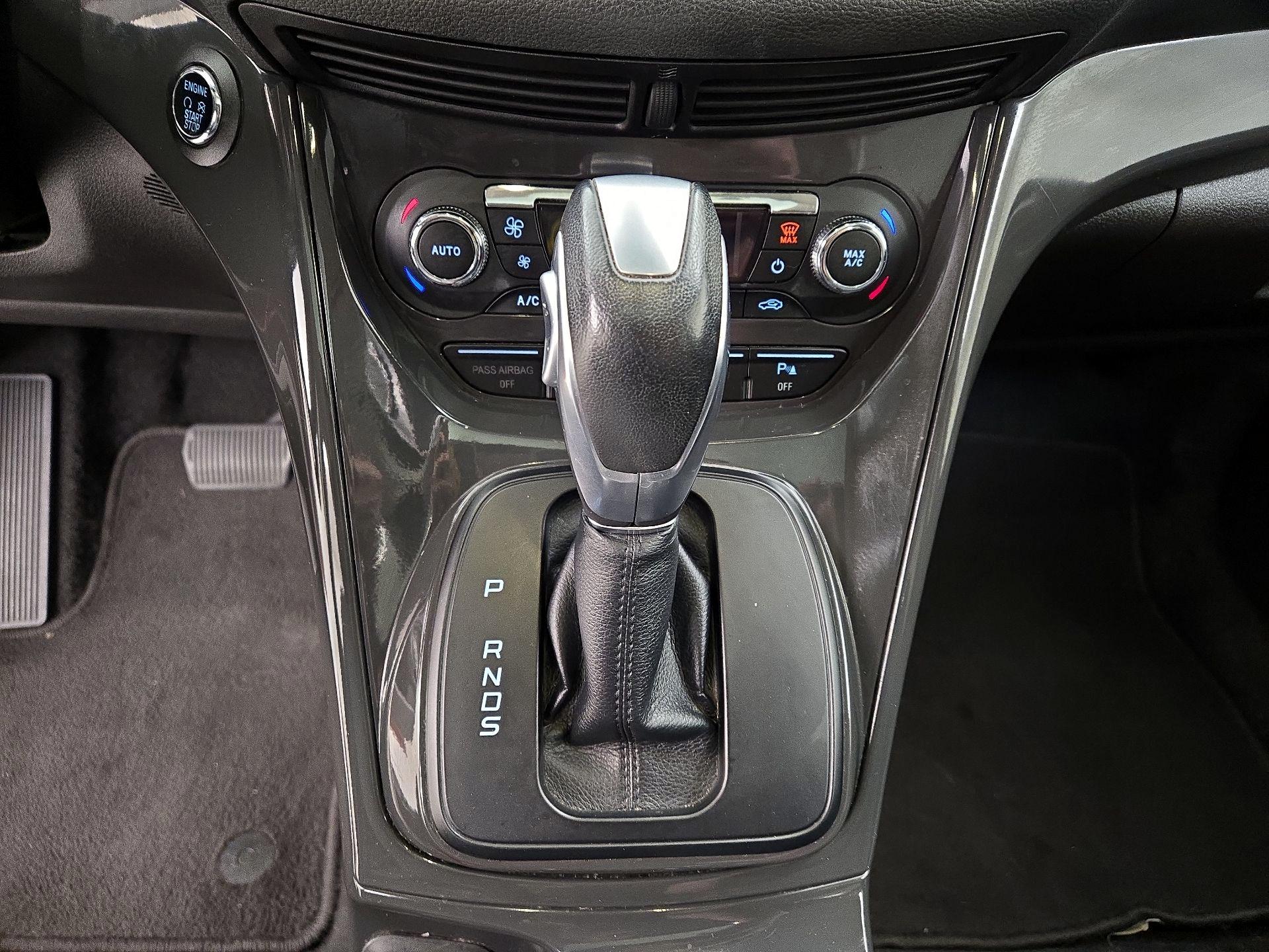 Thumbnail: 2016 Ford Escape - 17