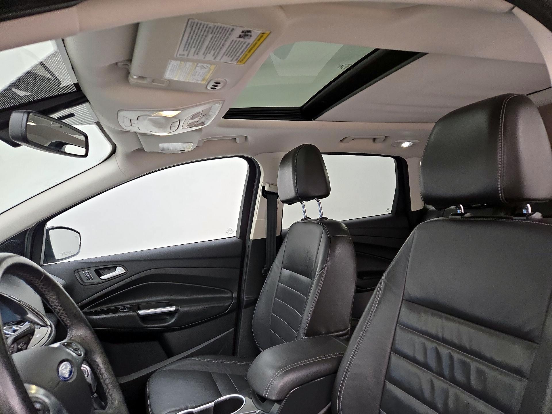 Thumbnail: 2016 Ford Escape - 19