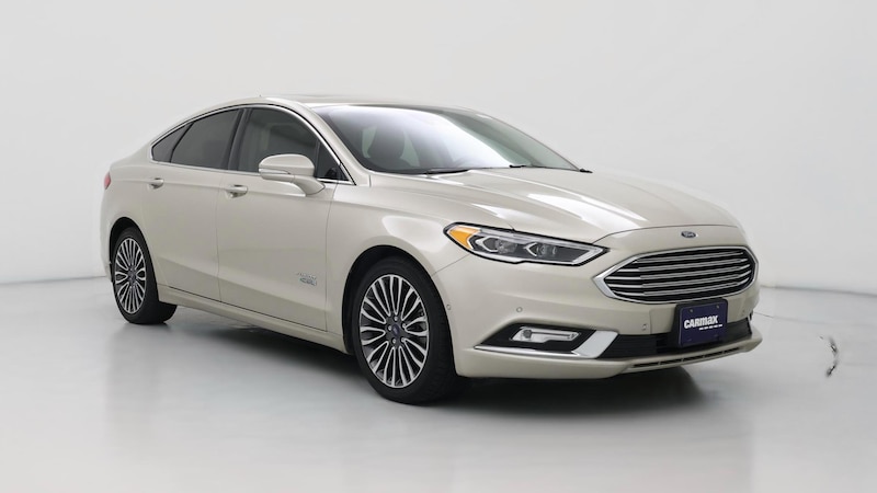 2017 Ford Fusion SE Hero Image