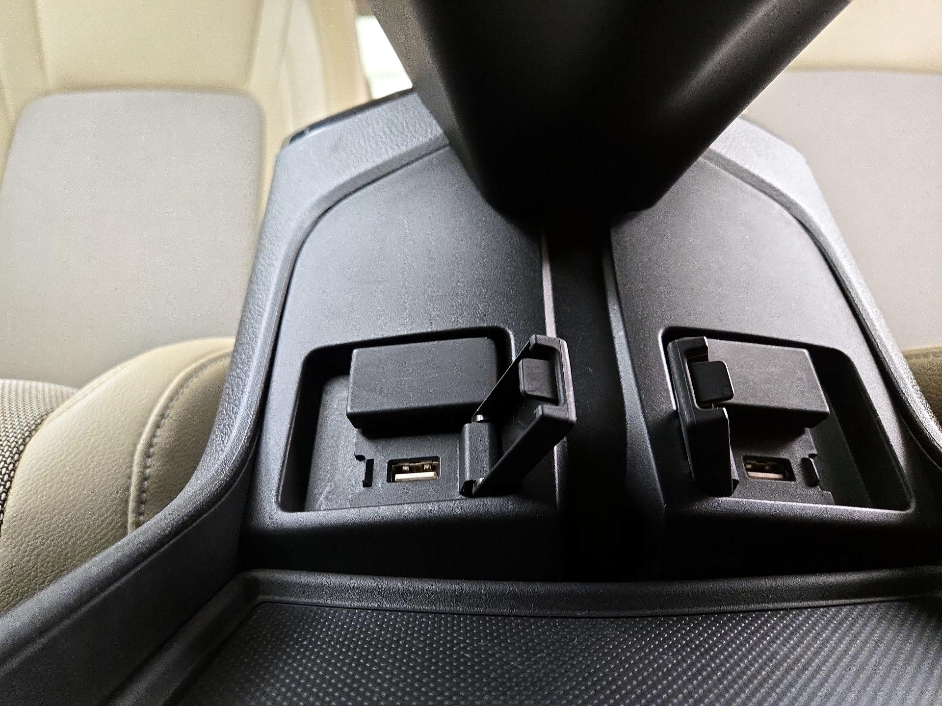 Thumbnail: 2018 Honda Clarity - 18
