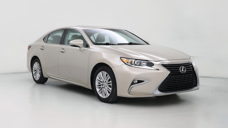 2016 Lexus ES 350 Hero Image