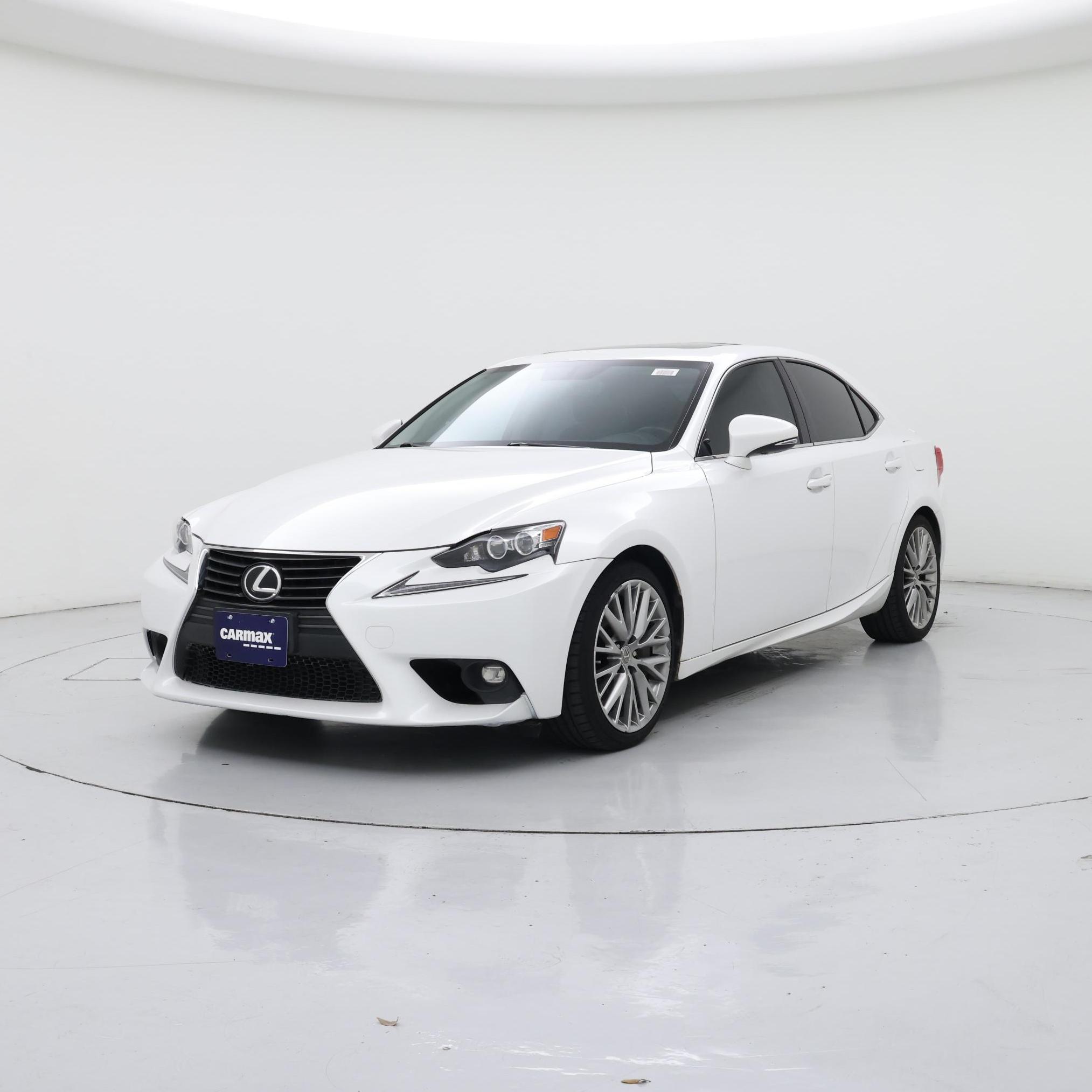 Thumbnail: 2016 Lexus IS - 4