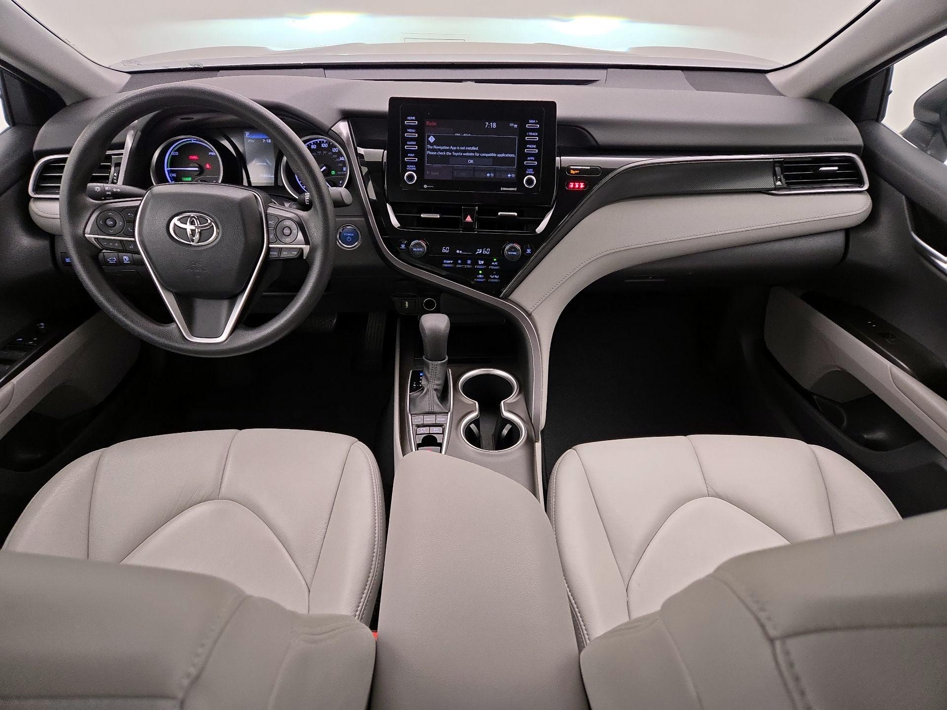 Thumbnail: 2021 Toyota Camry - 9