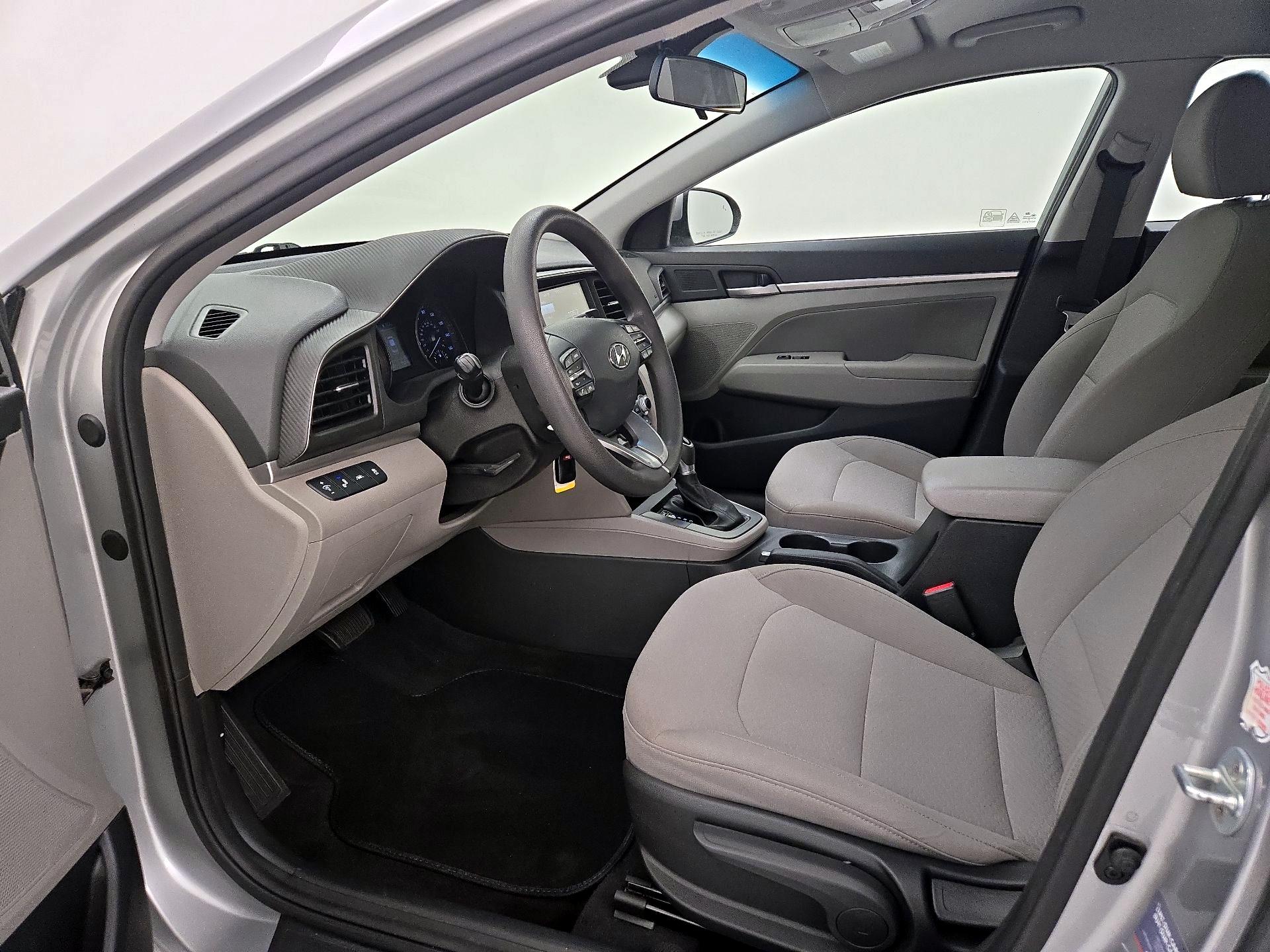 Thumbnail: 2020 Hyundai Elantra - 11