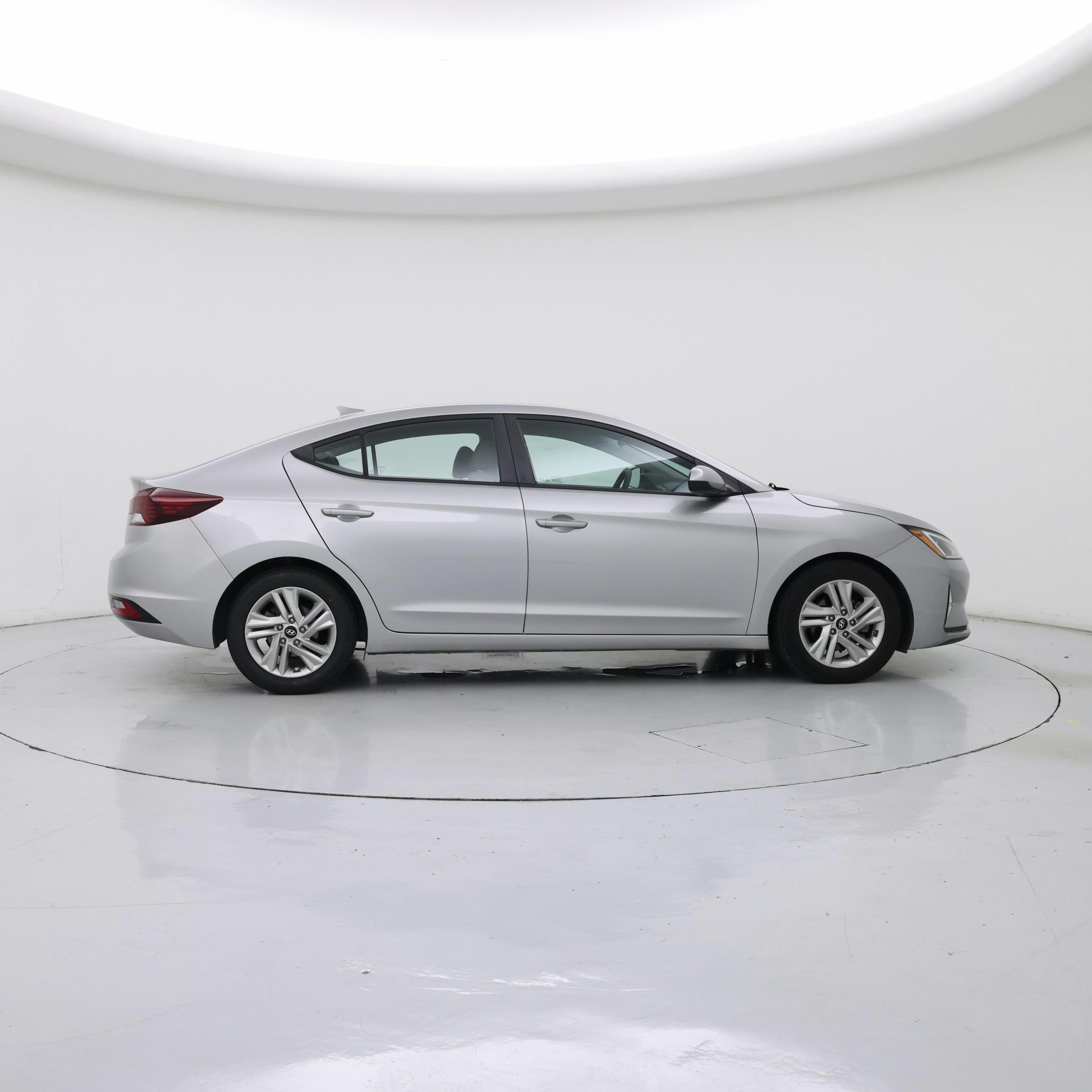 Thumbnail: 2020 Hyundai Elantra - 7