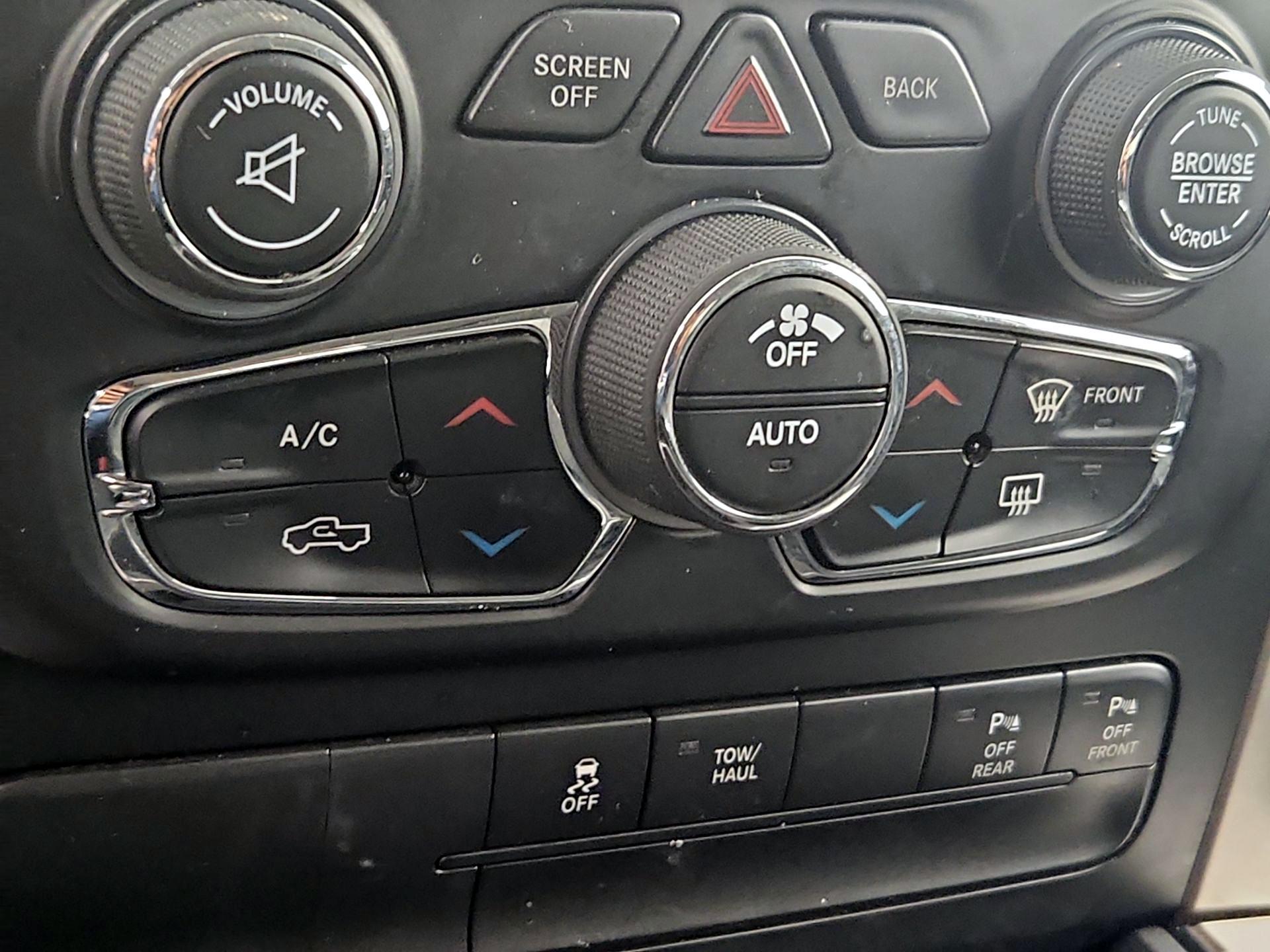 Thumbnail: 2017 RAM 1500 - 17