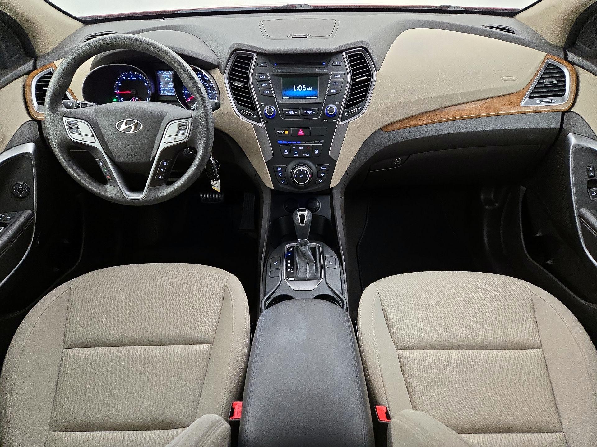 Thumbnail: 2016 Hyundai Santa Fe - 9