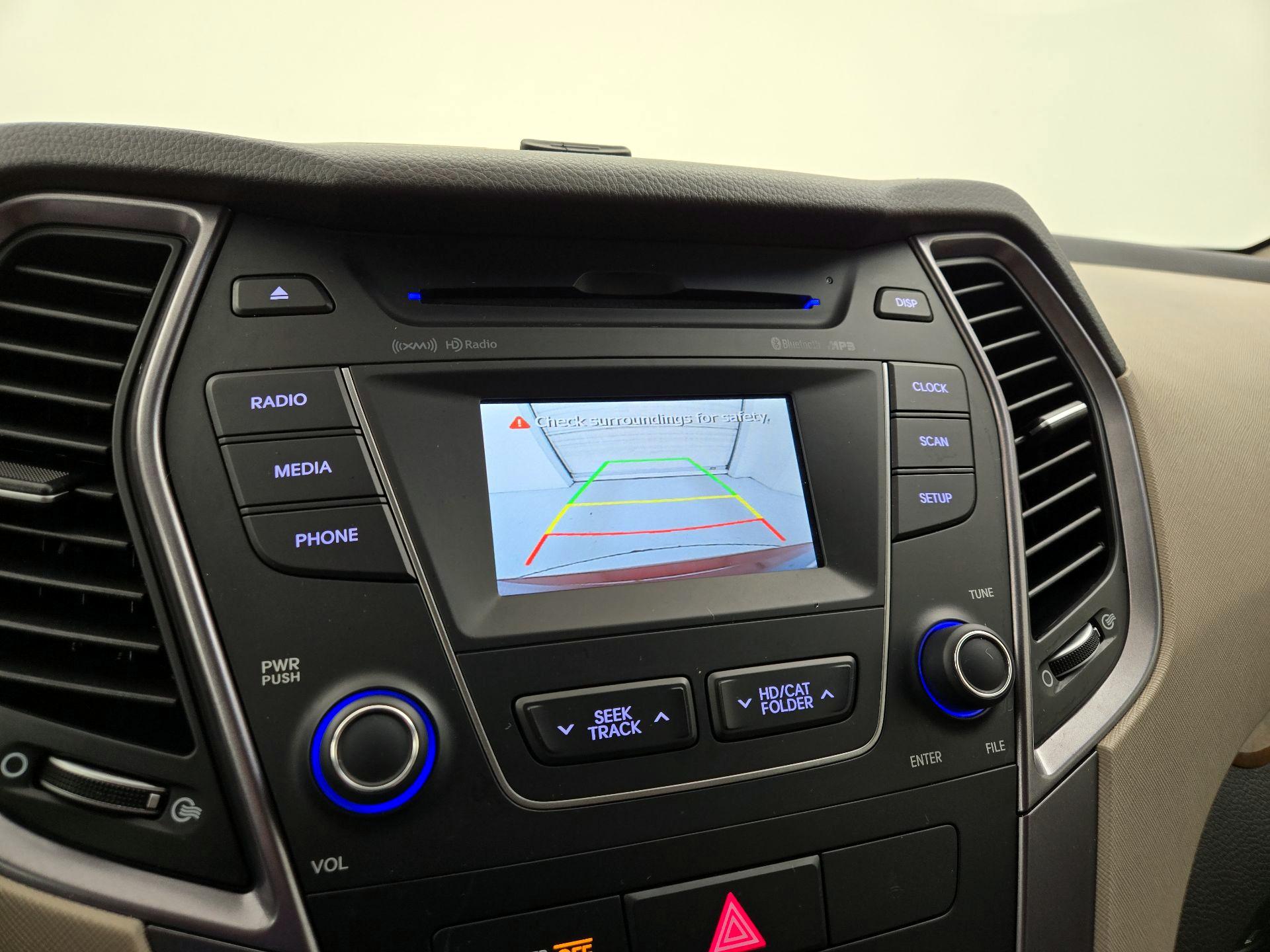 Thumbnail: 2016 Hyundai Santa Fe - 14