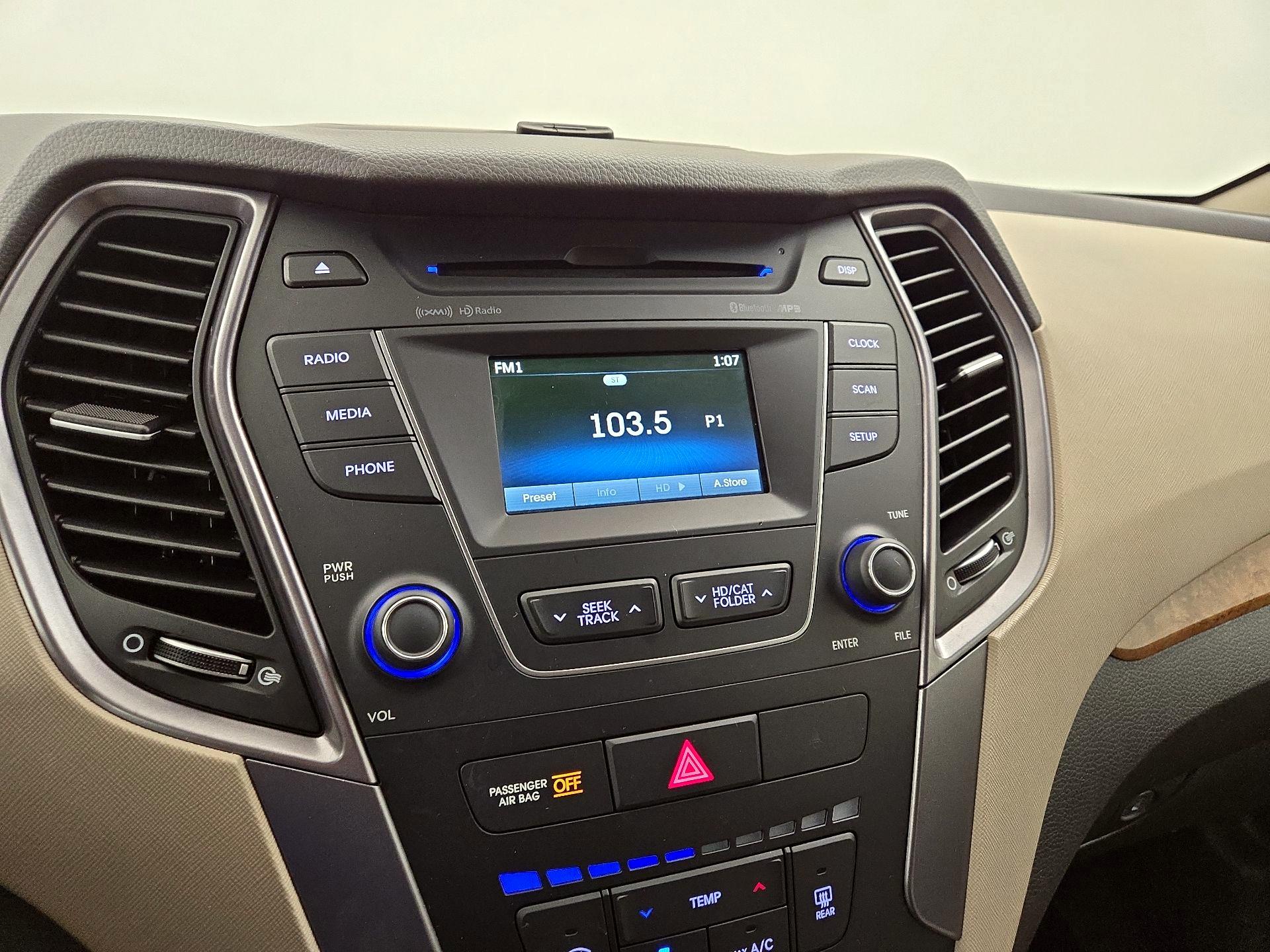 Thumbnail: 2016 Hyundai Santa Fe - 15