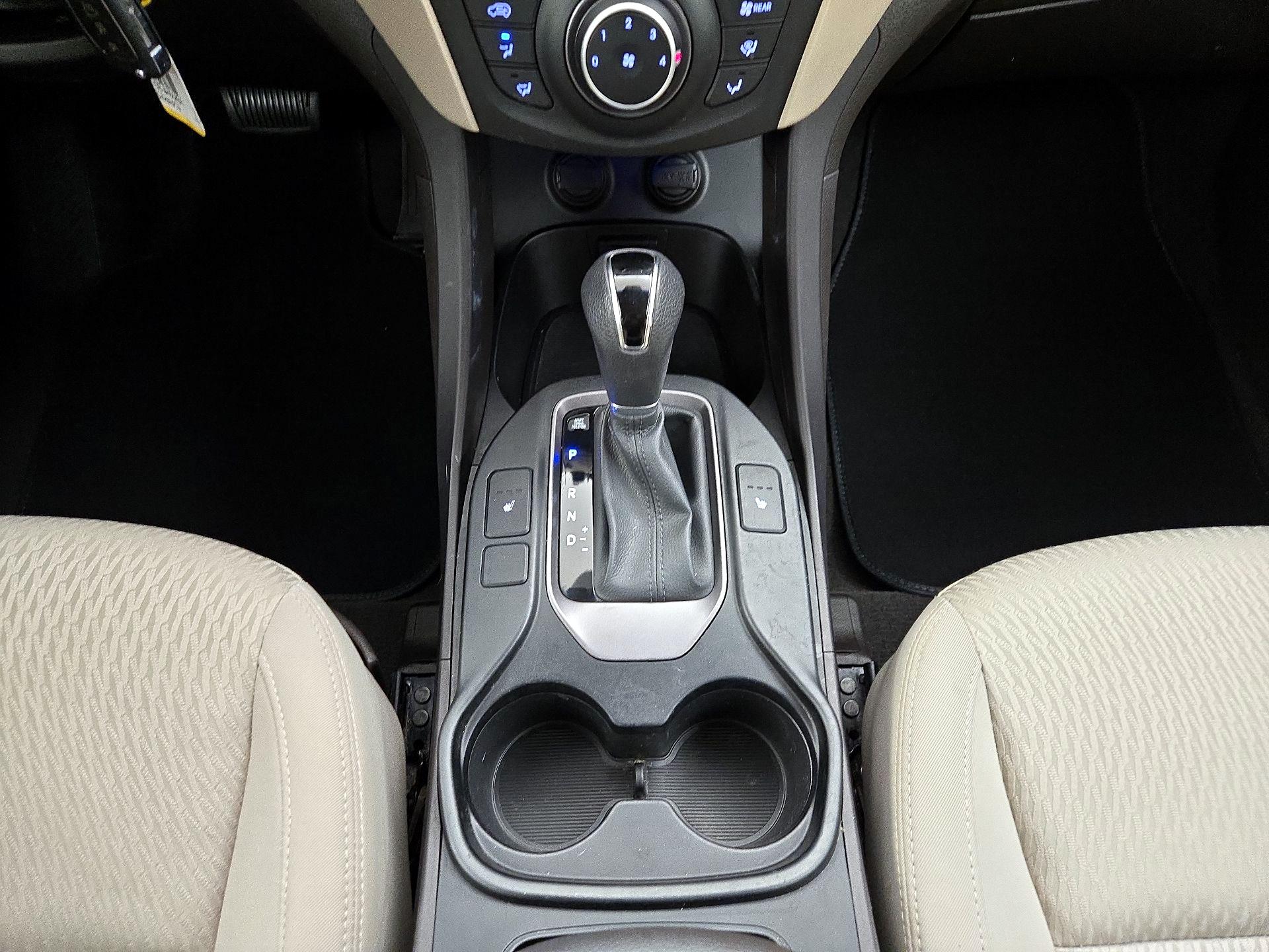 Thumbnail: 2016 Hyundai Santa Fe - 17