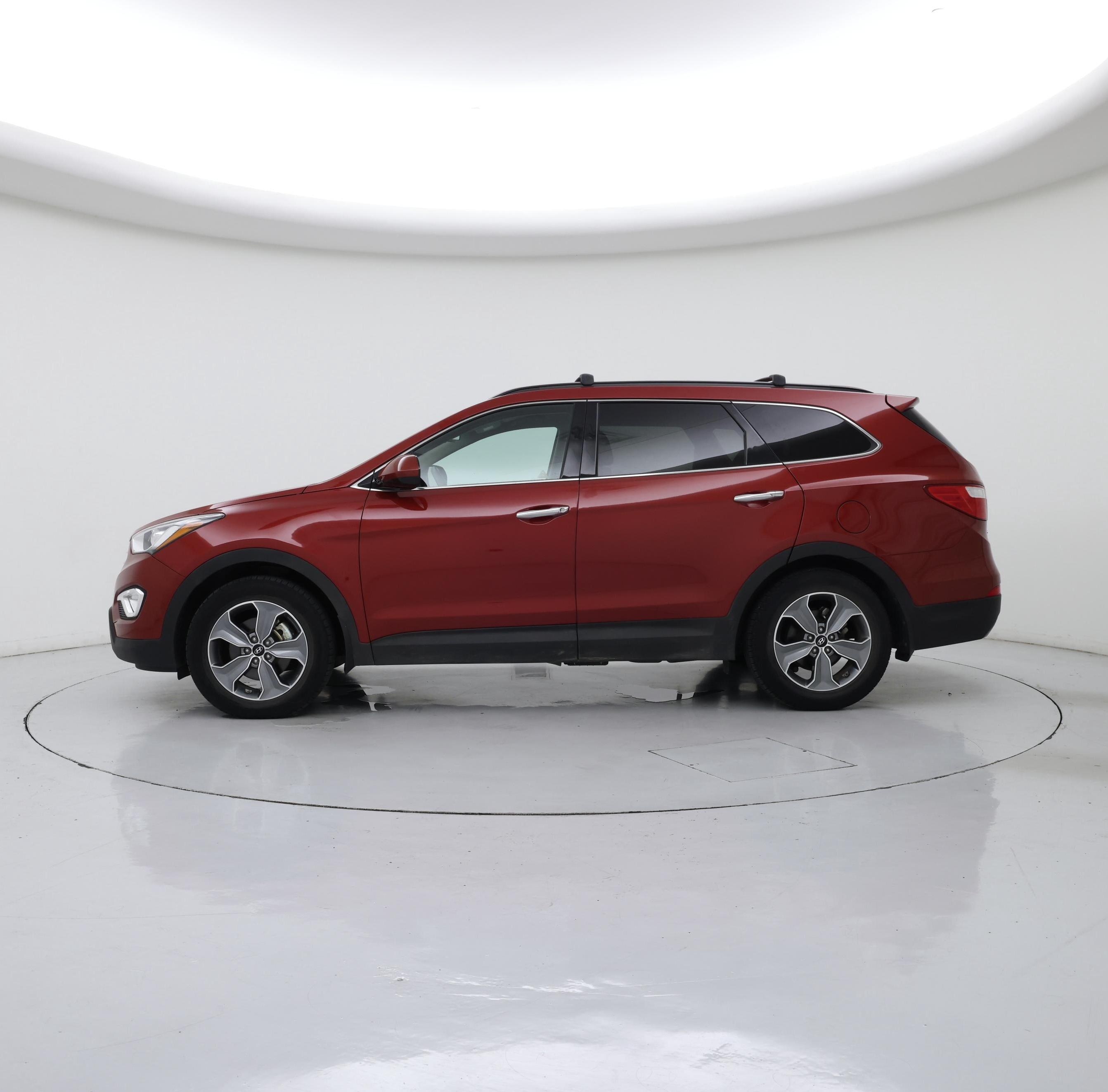 Thumbnail: 2016 Hyundai Santa Fe - 3