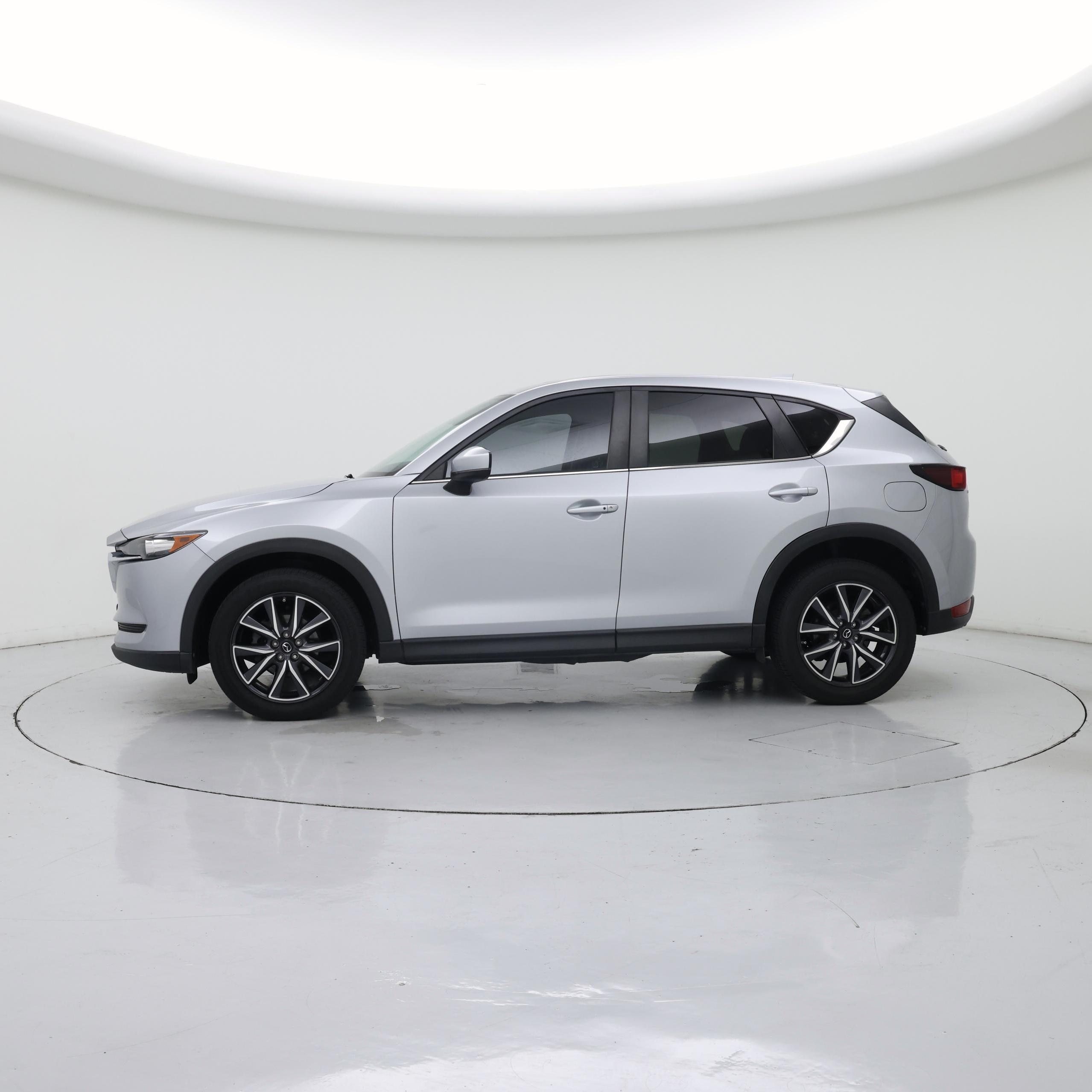Thumbnail: 2018 Mazda CX-5 - 3