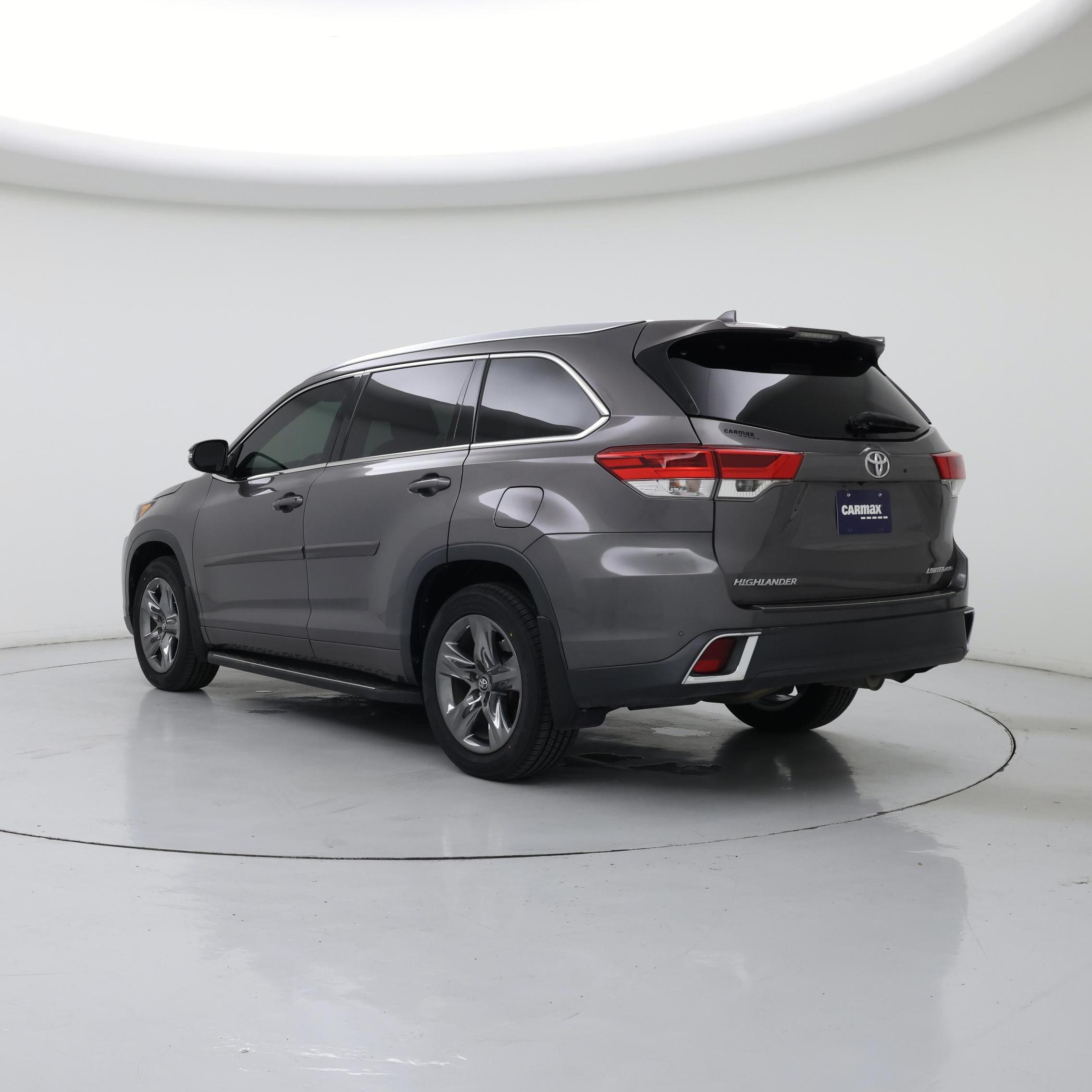 Thumbnail: 2018 Toyota Highlander - 2