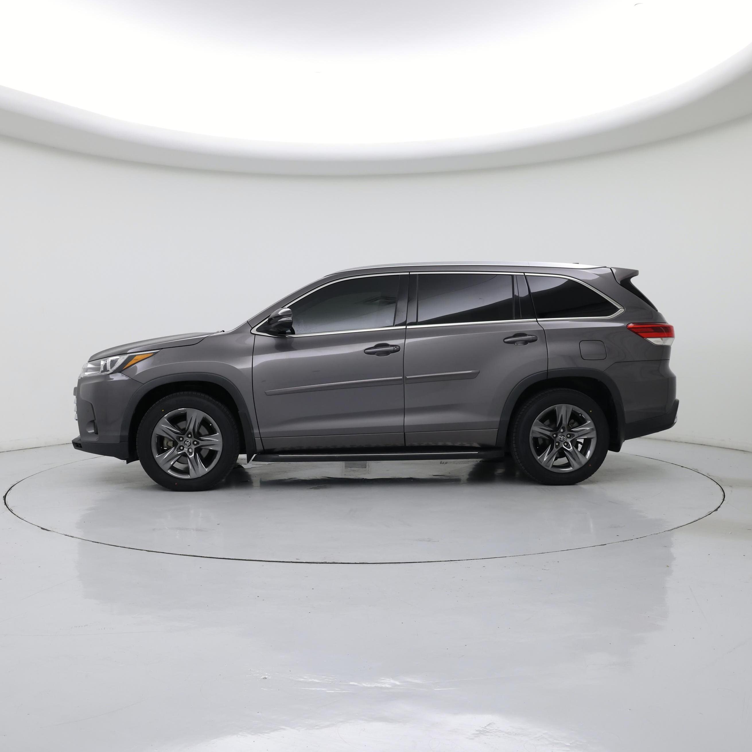 Thumbnail: 2018 Toyota Highlander - 3