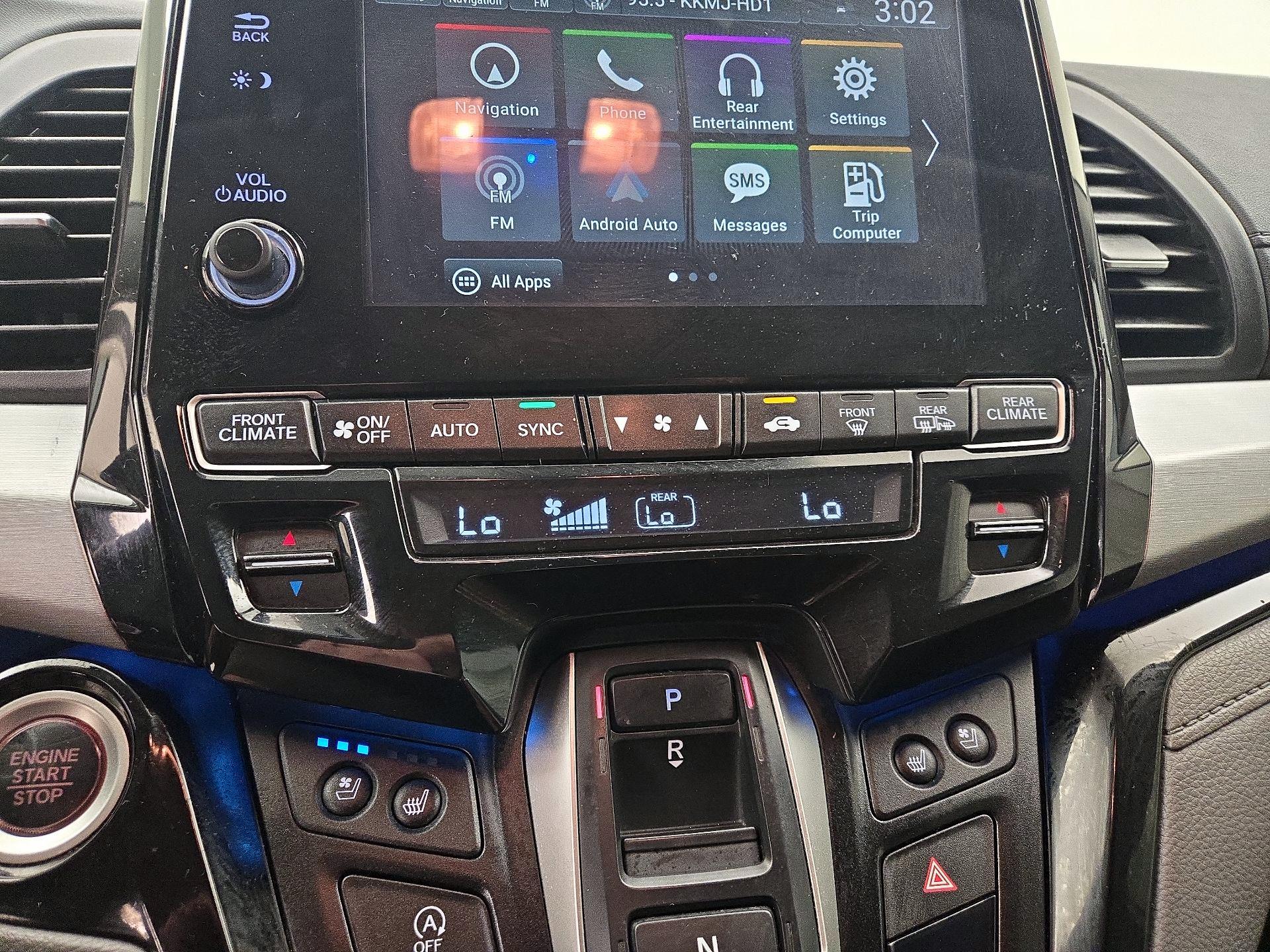 Thumbnail: 2018 Honda Odyssey - 17