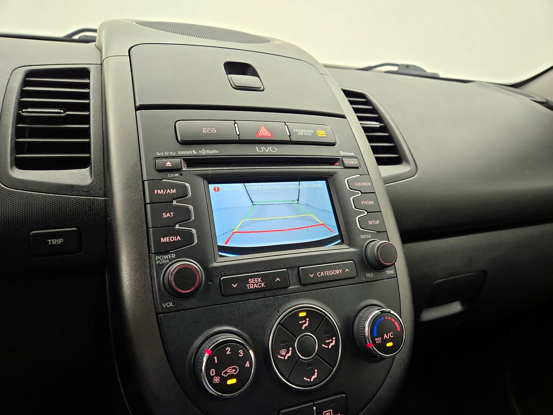 Thumbnail: 2013 Kia Soul - 14