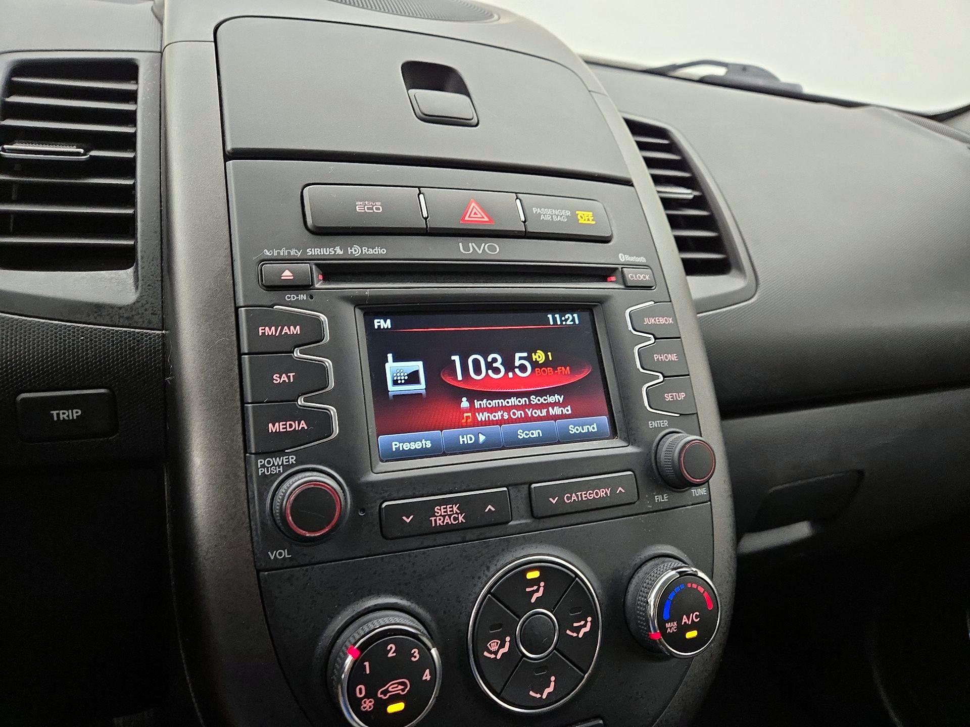 Thumbnail: 2013 Kia Soul - 15