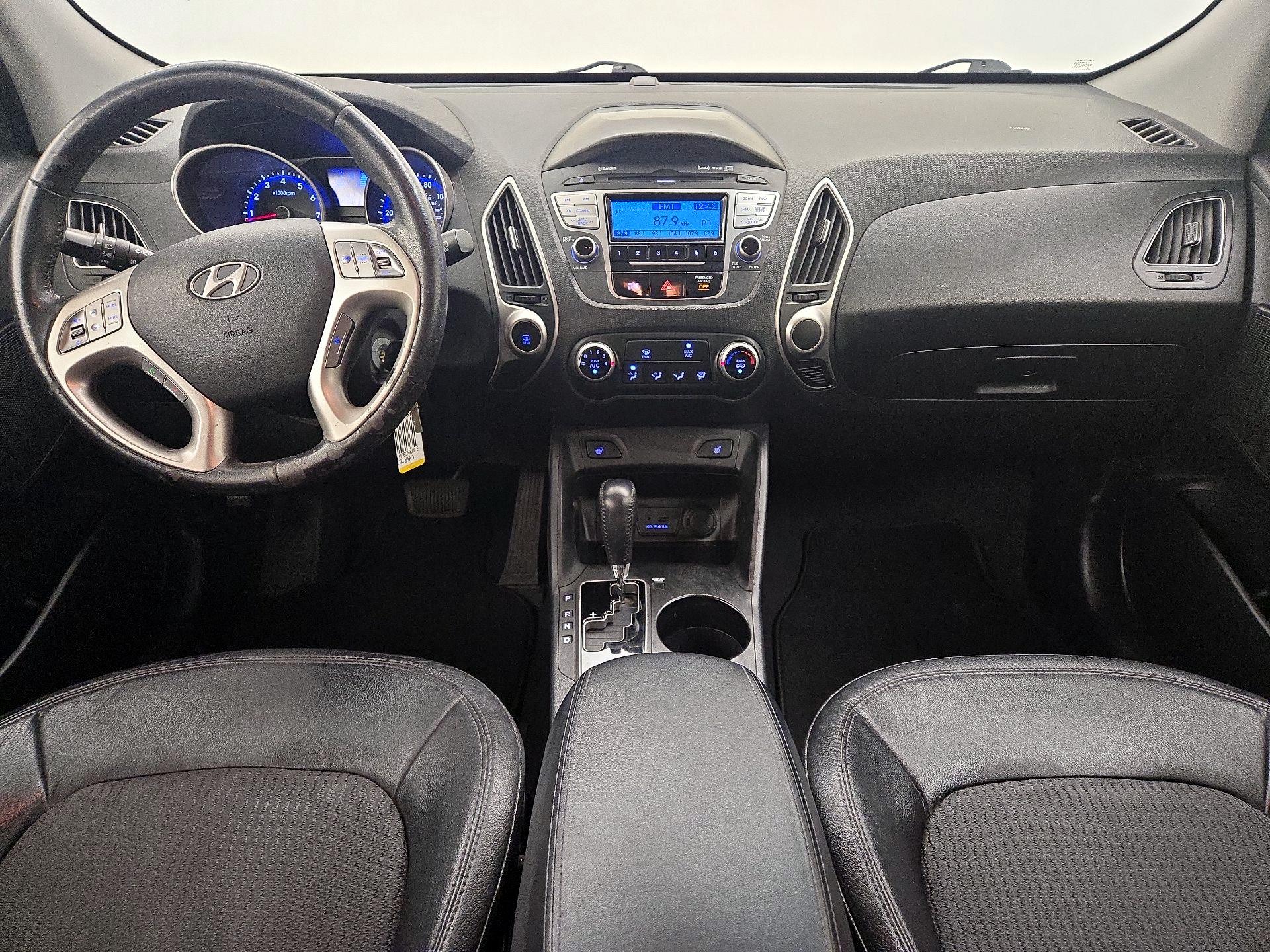 Thumbnail: 2013 Hyundai Tucson - 9