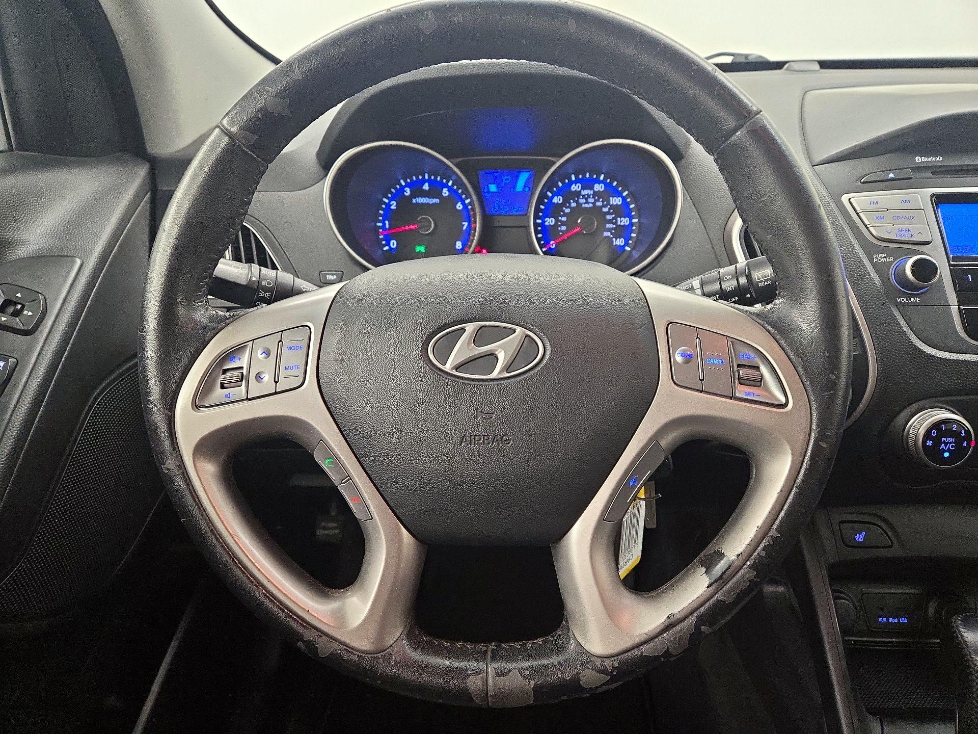 Thumbnail: 2013 Hyundai Tucson - 10