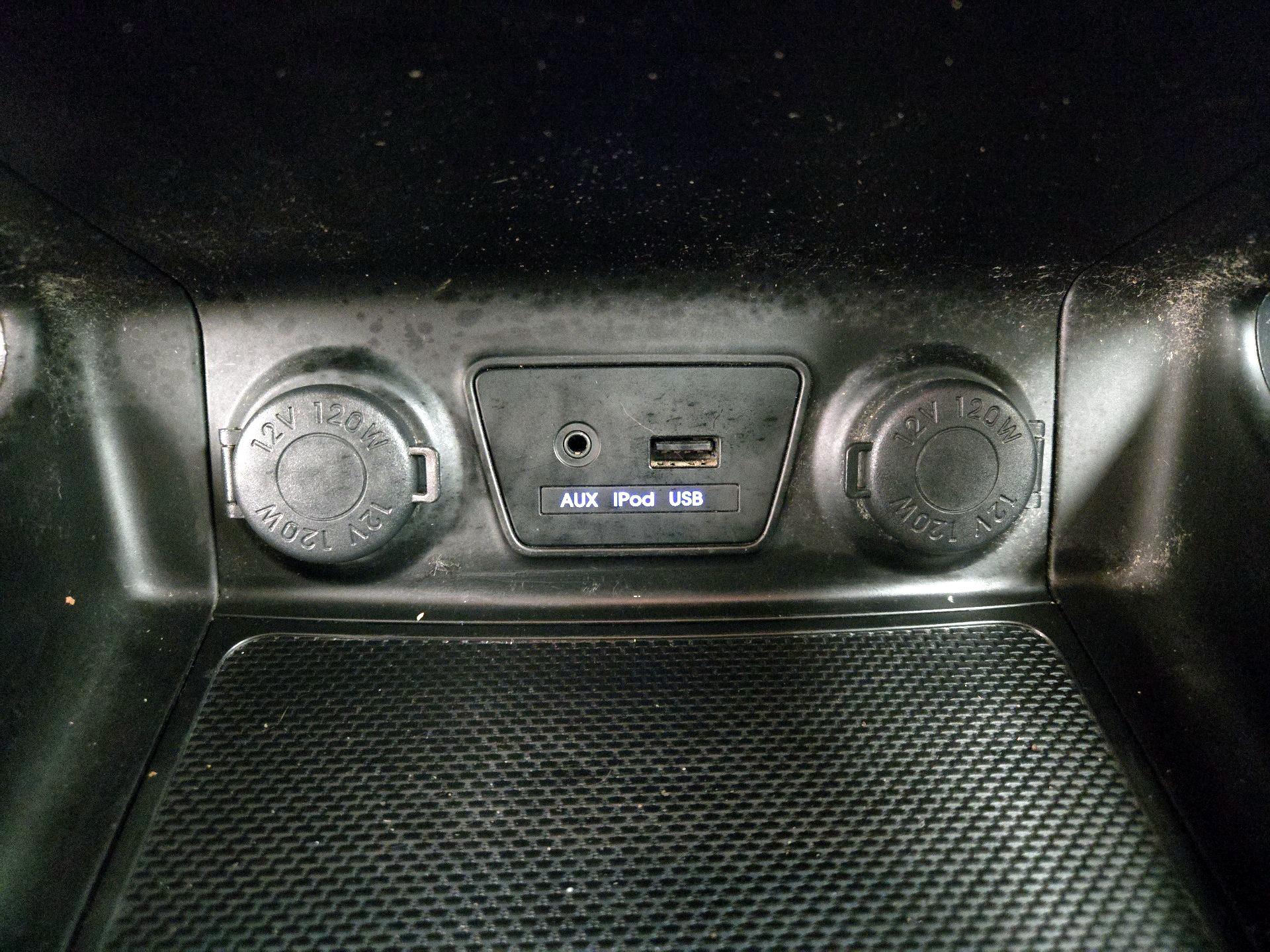 Thumbnail: 2013 Hyundai Tucson - 17