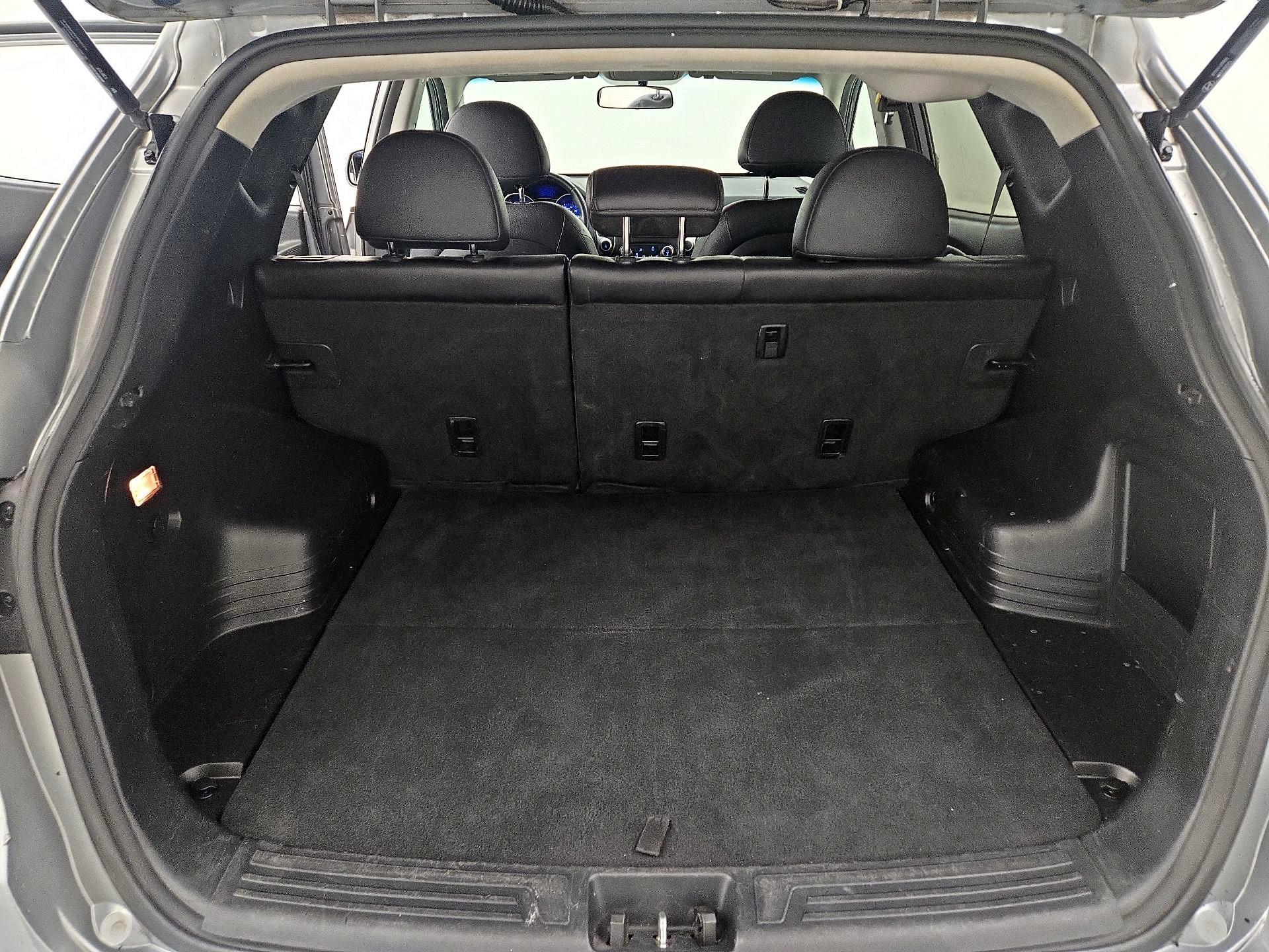 Thumbnail: 2013 Hyundai Tucson - 19