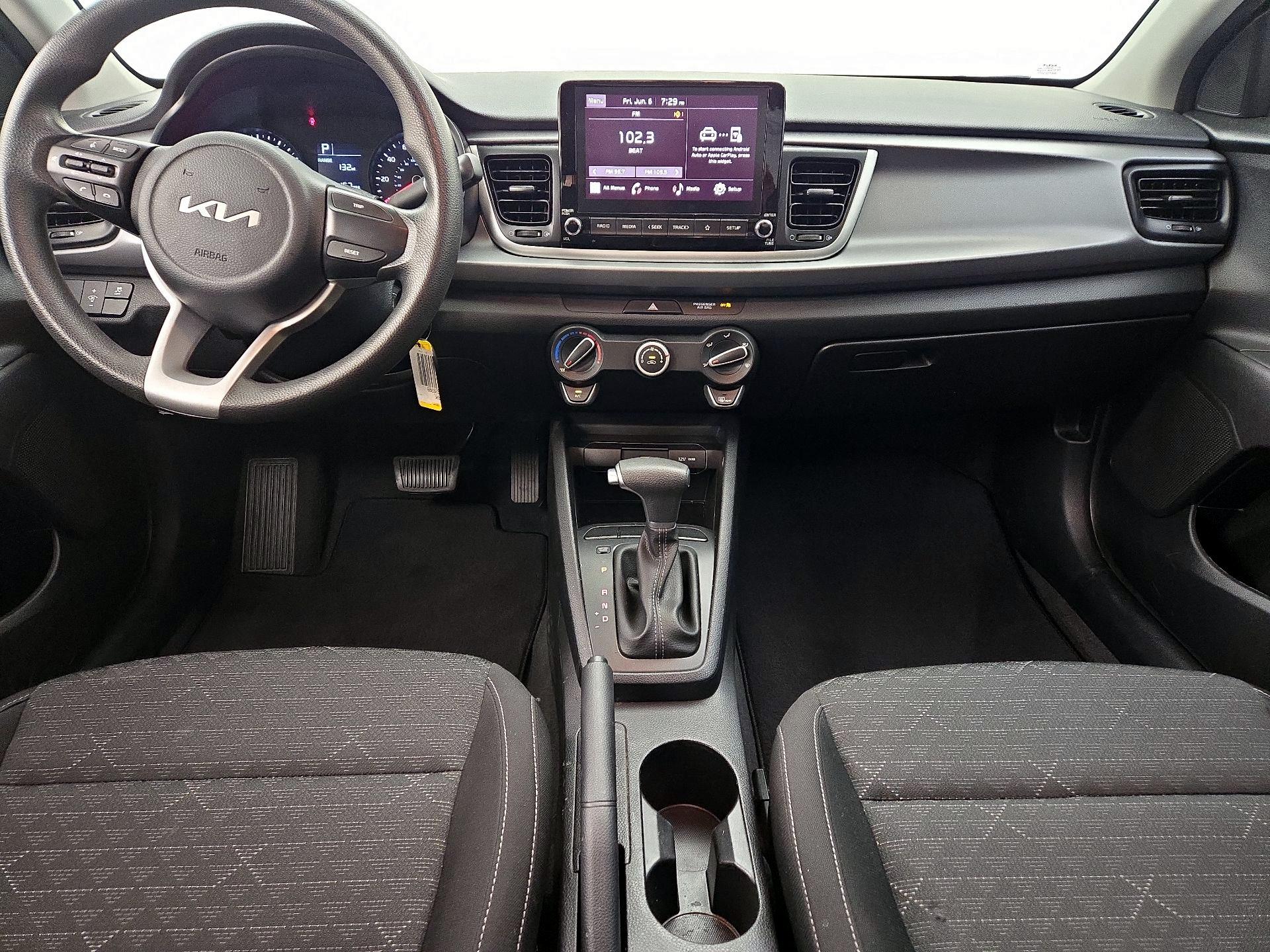 Thumbnail: 2023 Kia Rio - 9