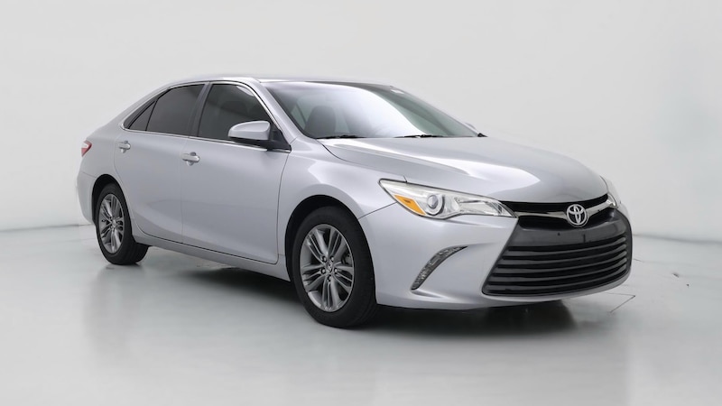2015 Toyota Camry SE Hero Image