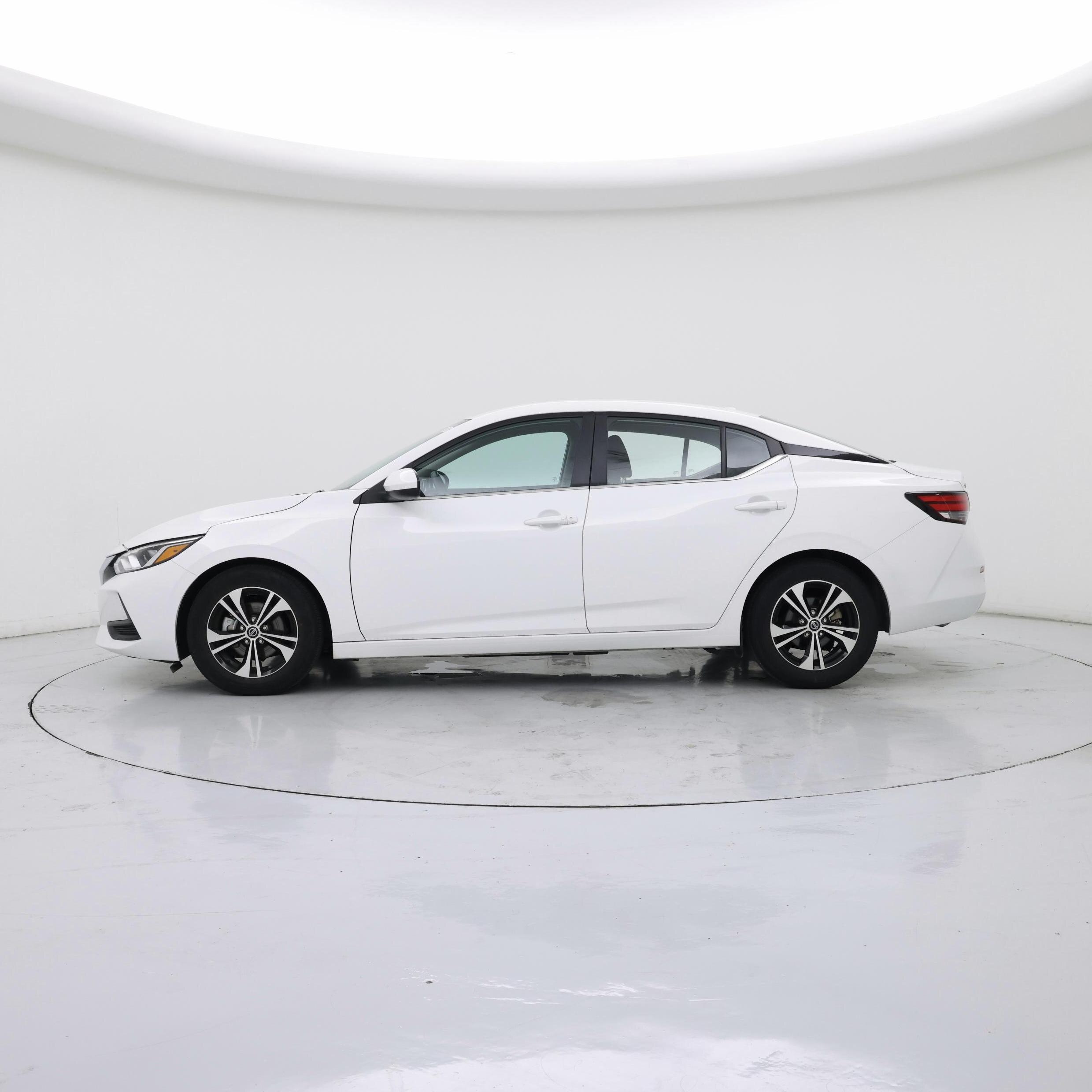 Thumbnail: 2022 Nissan Sentra - 3