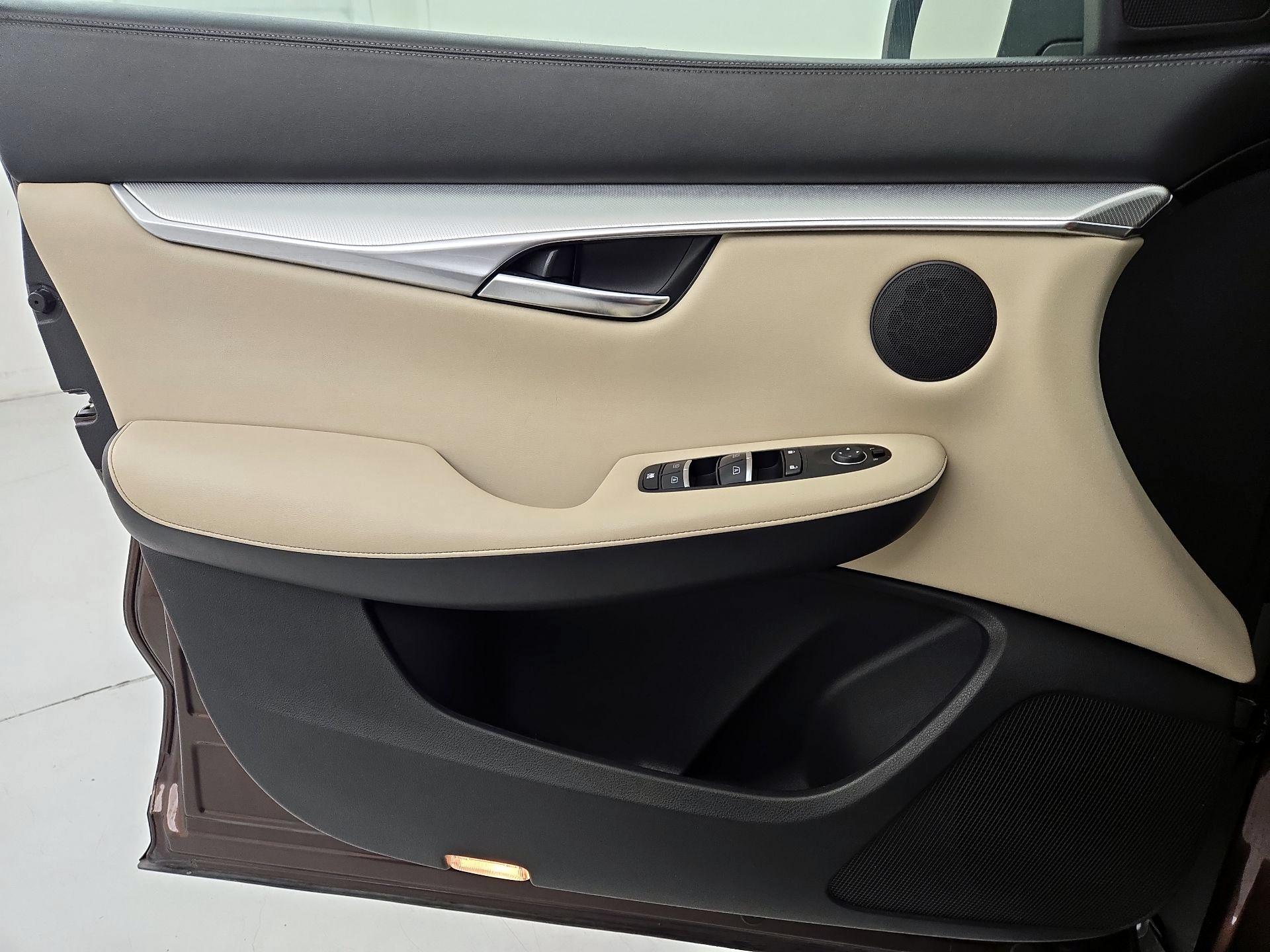 Thumbnail: 2020 INFINITI QX50 - 12