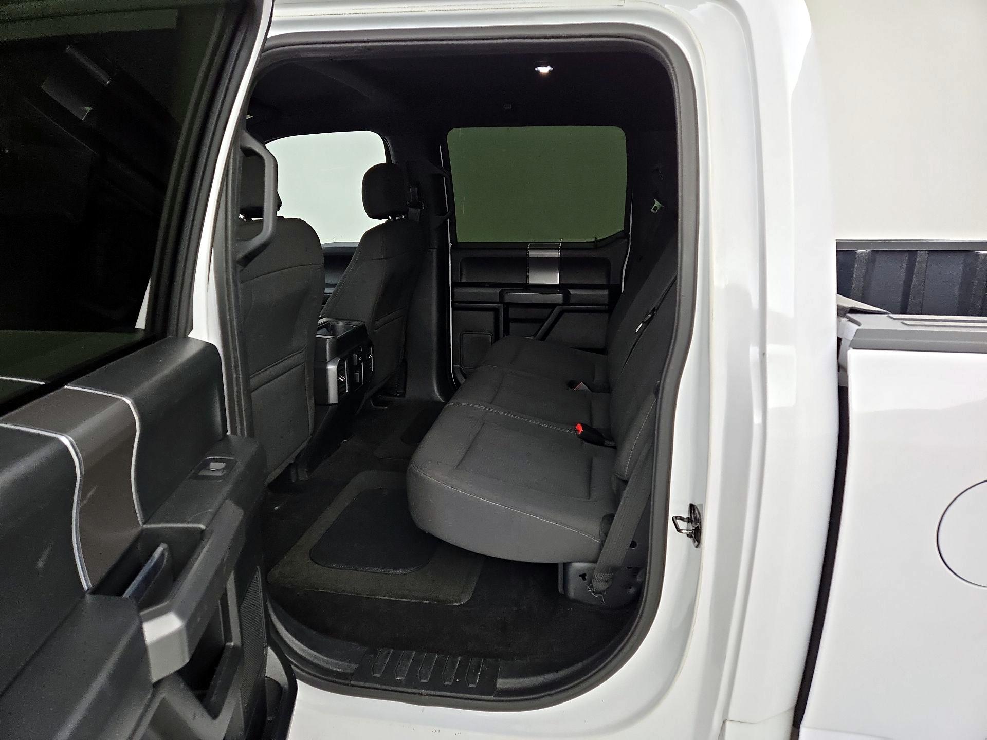 Thumbnail: 2016 Ford F-150 - 19