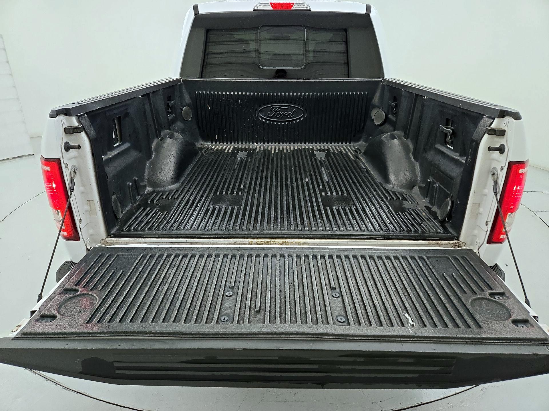 Thumbnail: 2016 Ford F-150 - 20