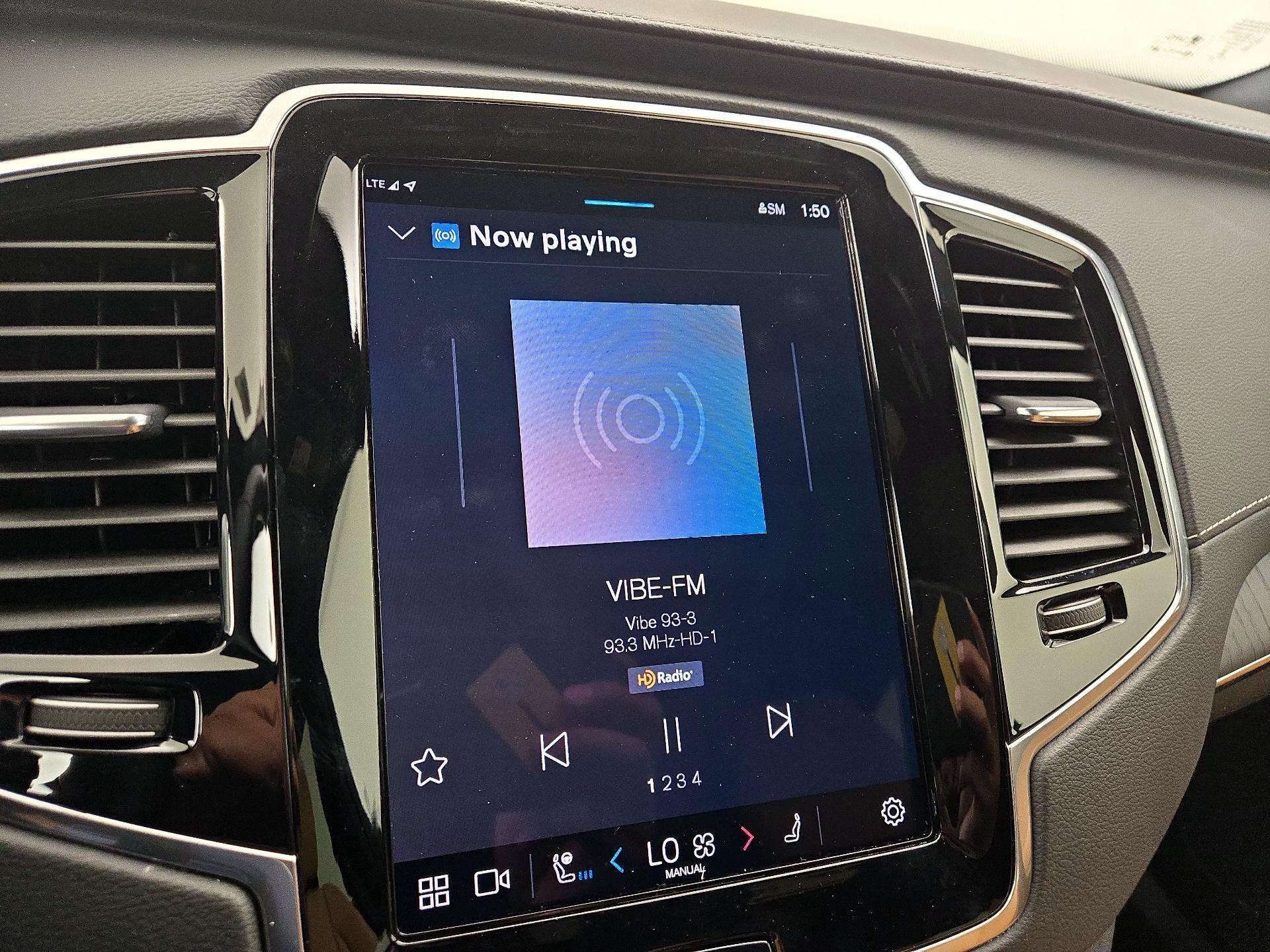 Thumbnail: 2023 Volvo XC90 - 16
